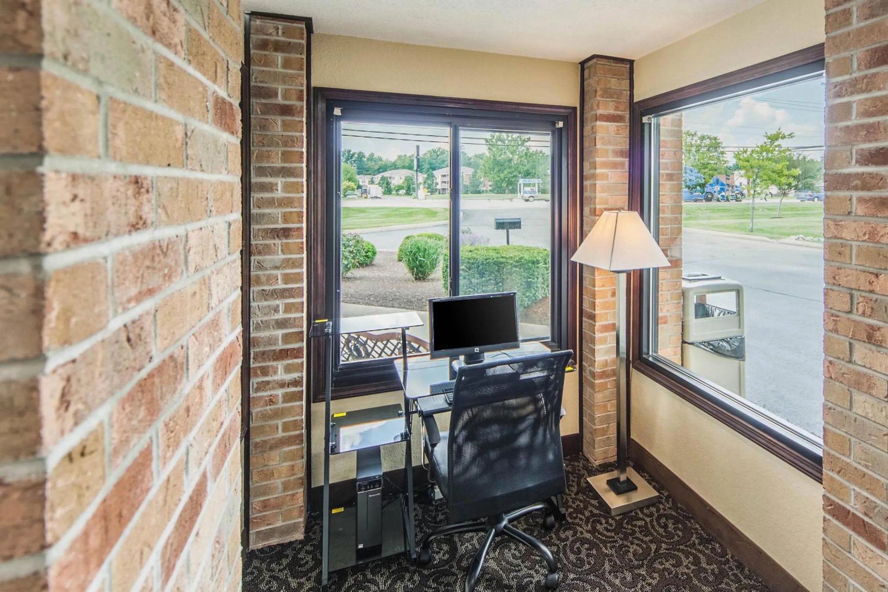 Business facilities in Quality Inn Decatur near US-224