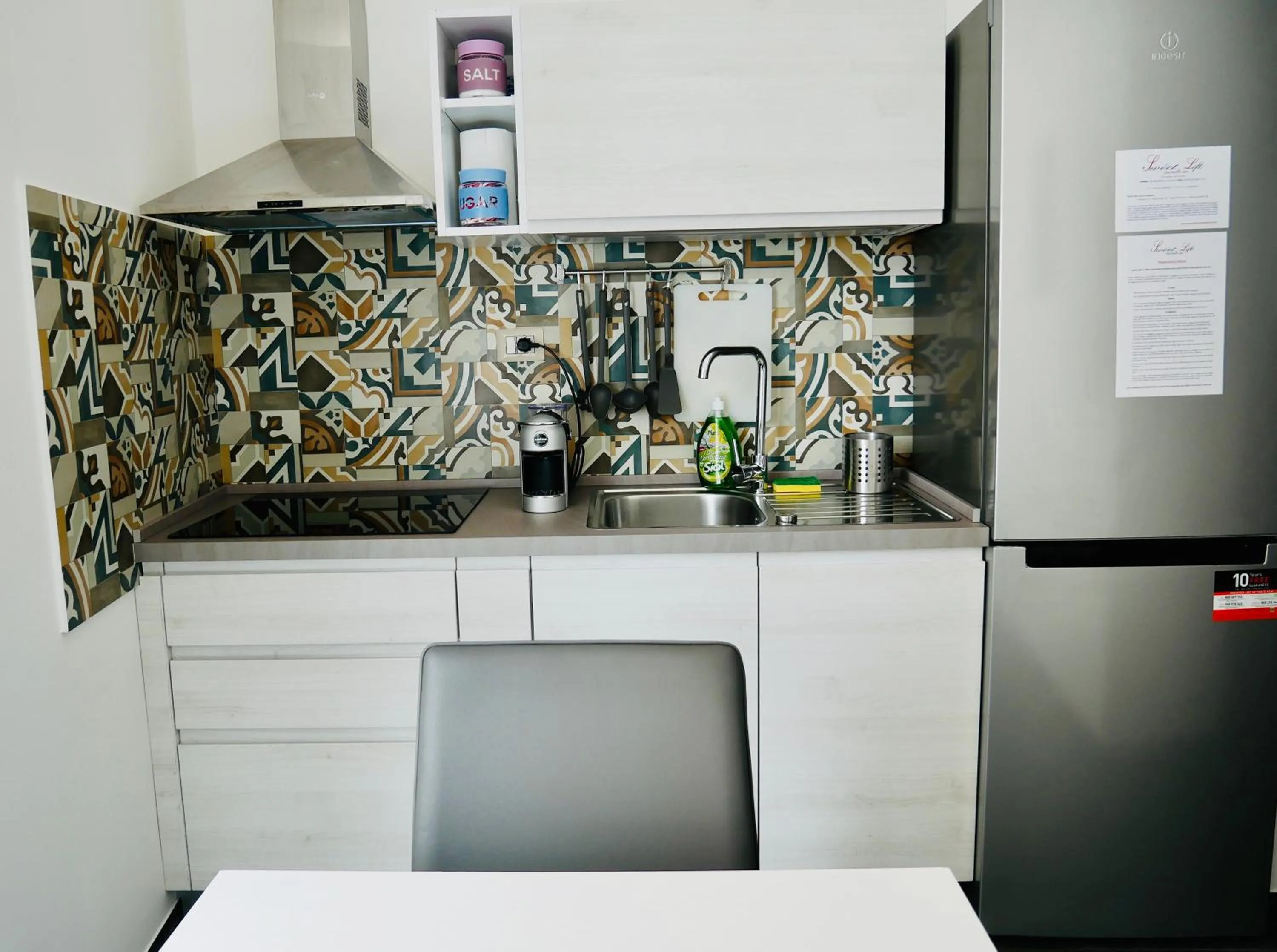 Kitchen or kitchenette in "Sweet Life" Casa Vacanze