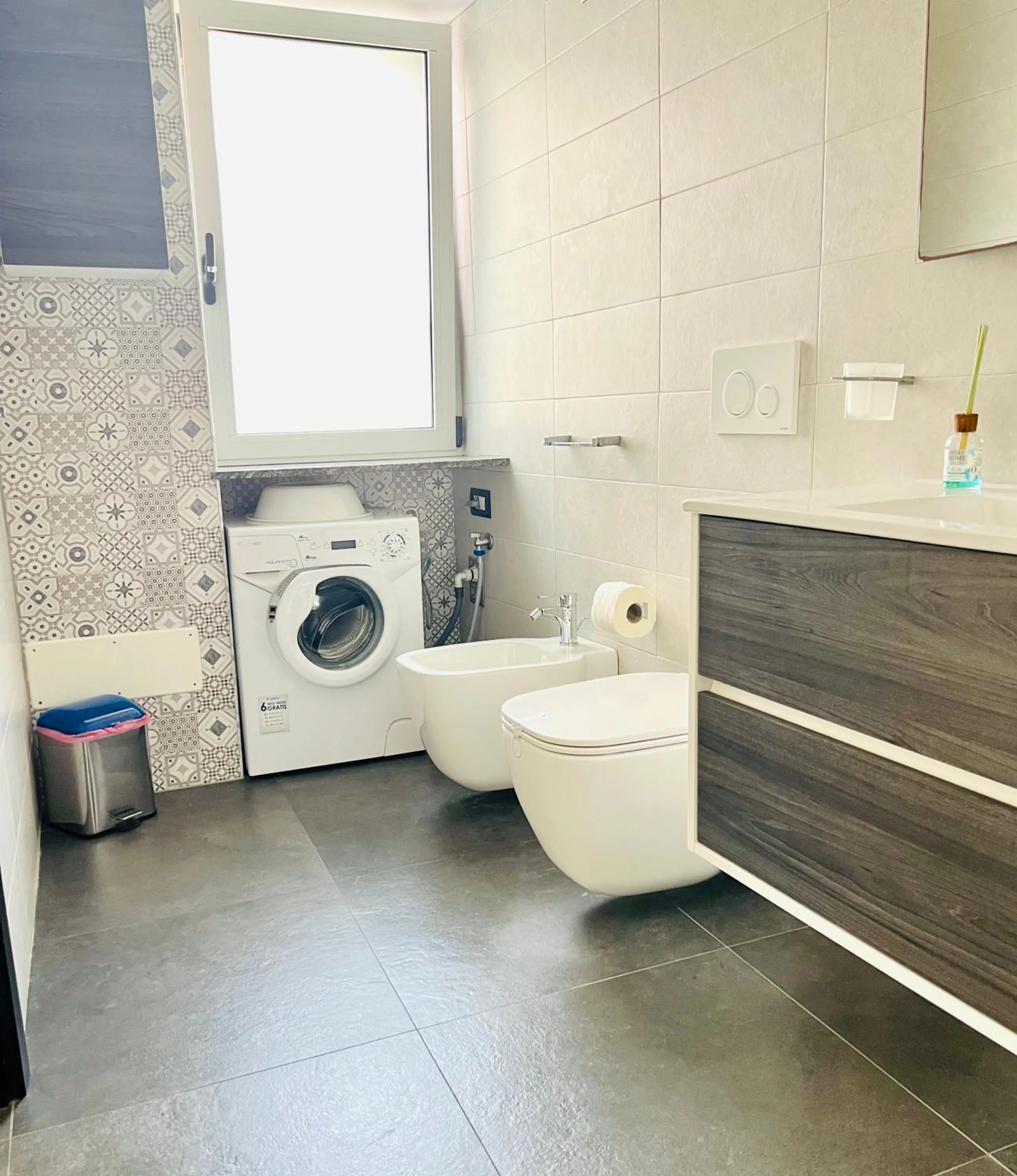 Toilet in "Sweet Life" Casa Vacanze