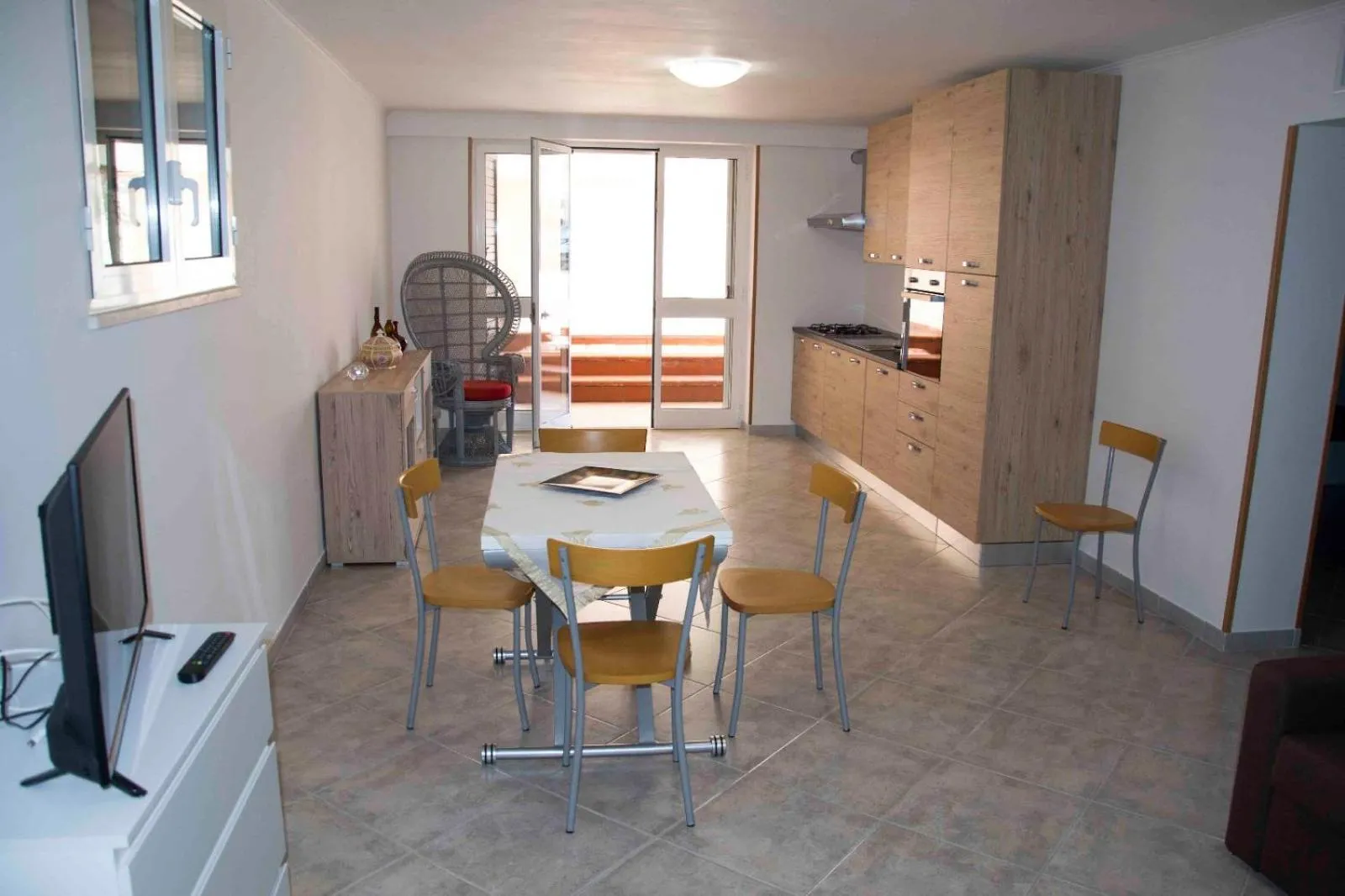 Dining area in Emyhouse54