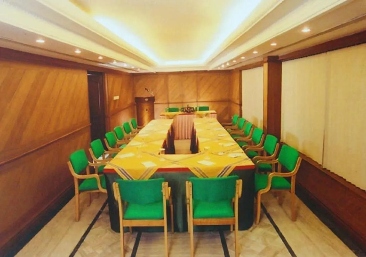 Meeting/conference room in Yuvarani Residency