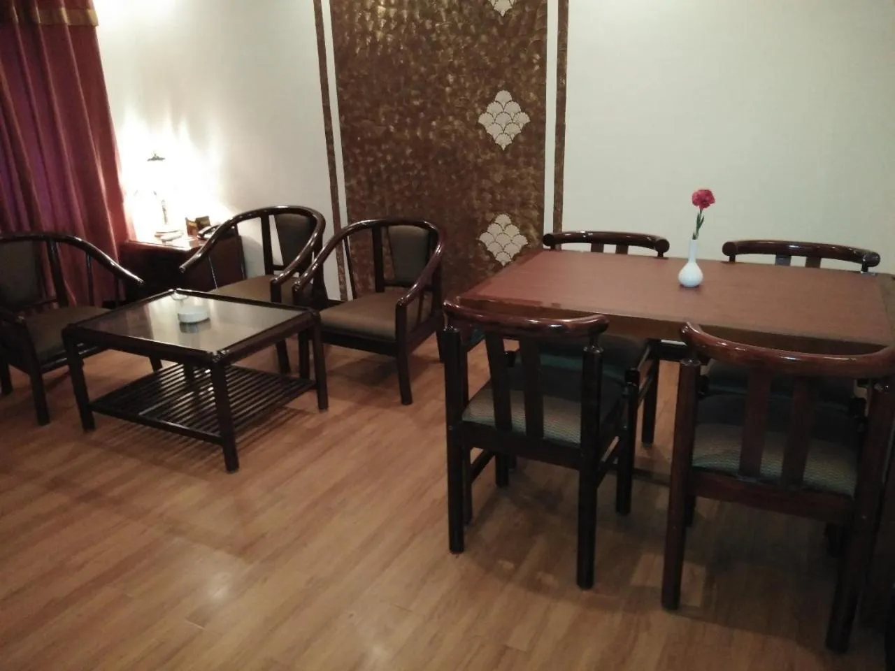 Living room in Yuvarani Residency