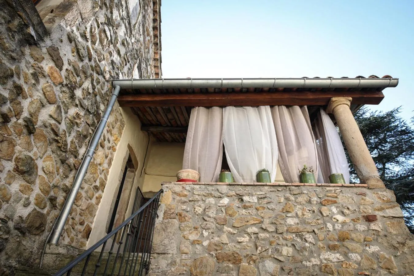 Property building in Le Mas Fraissinet