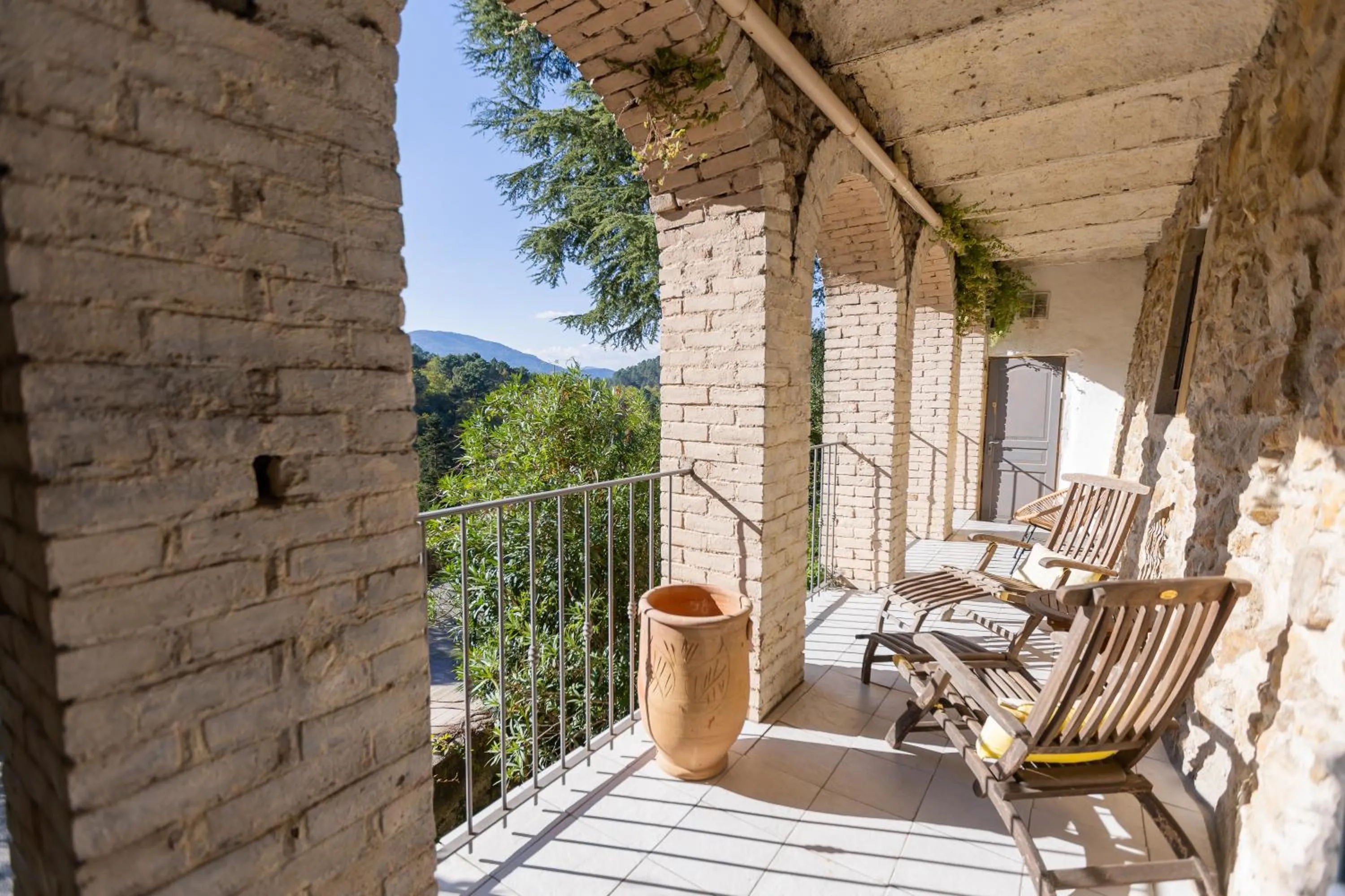 Balcony/Terrace in Le Mas Fraissinet