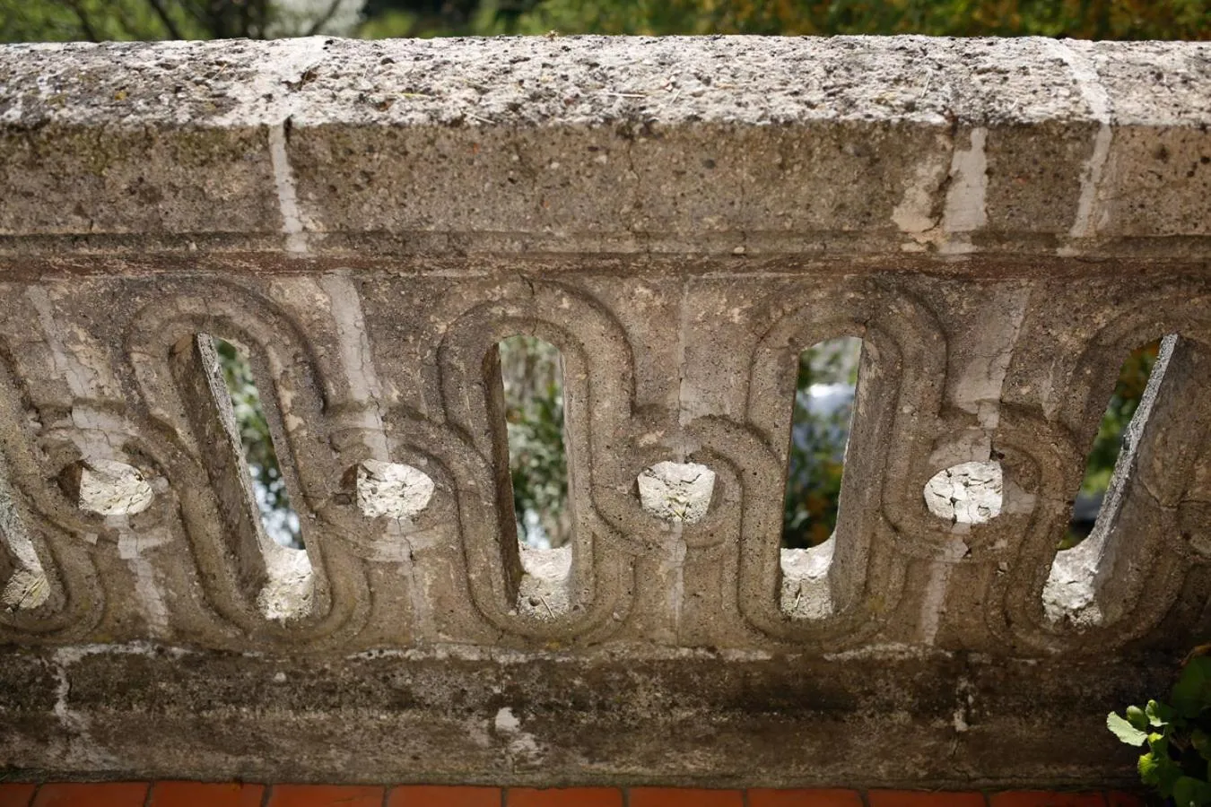 Patio in Le Mas Fraissinet