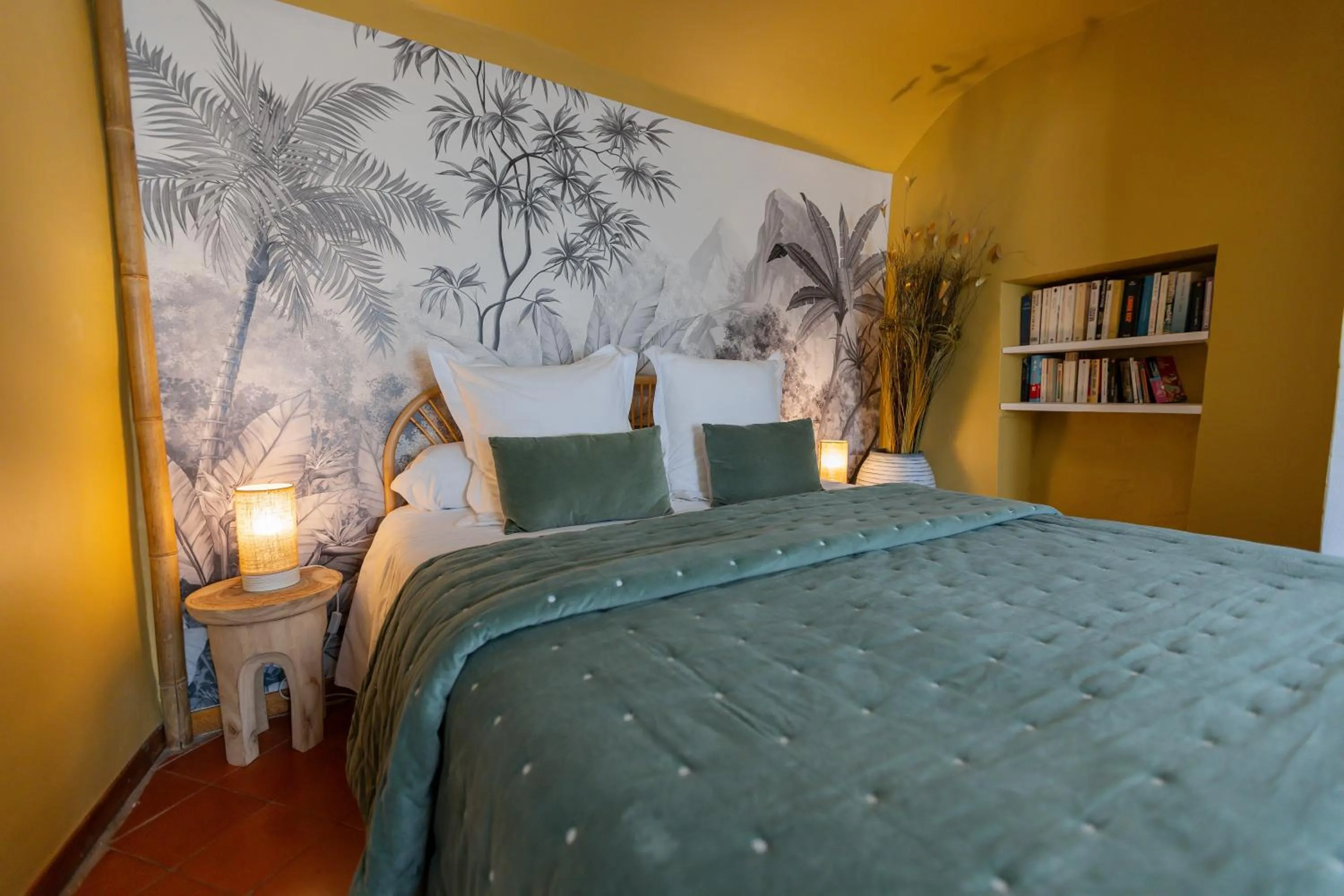 Bedroom, Bed in Le Mas Fraissinet