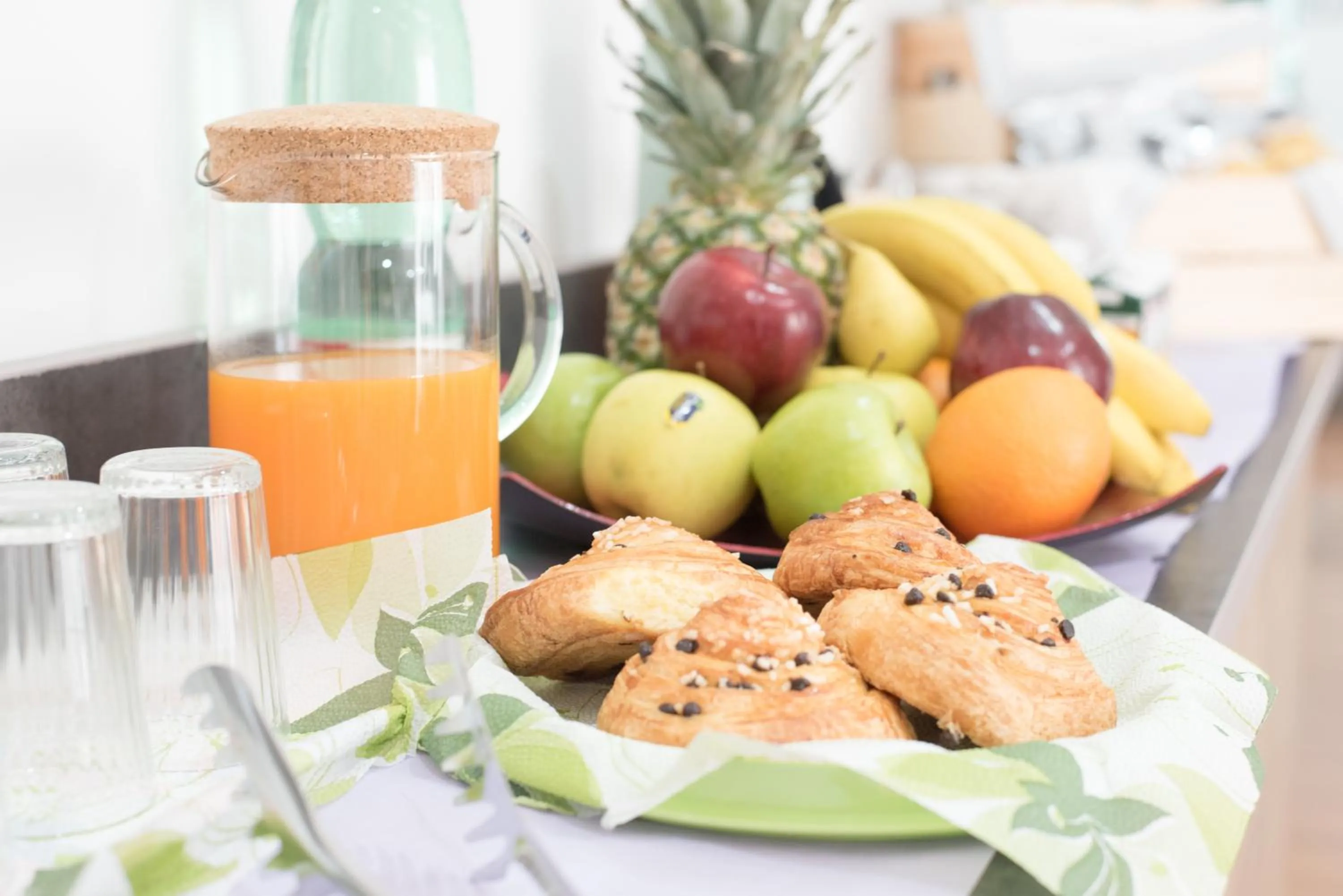 Buffet breakfast in Starnone Bed&Book