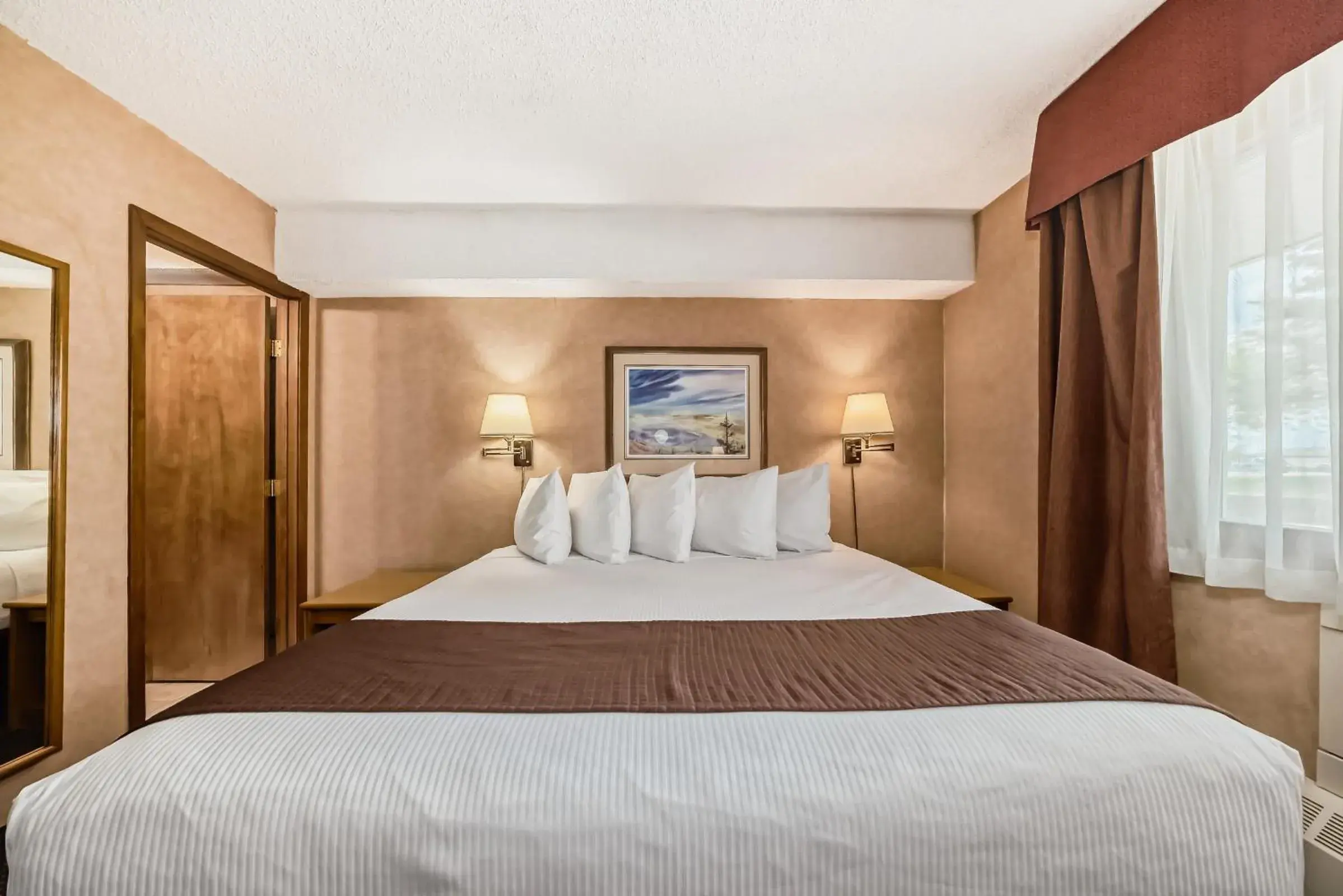 Executive King Suite in Stony Plain Inn & Suites Executive King Suite in Stony Plain Inn & Suites