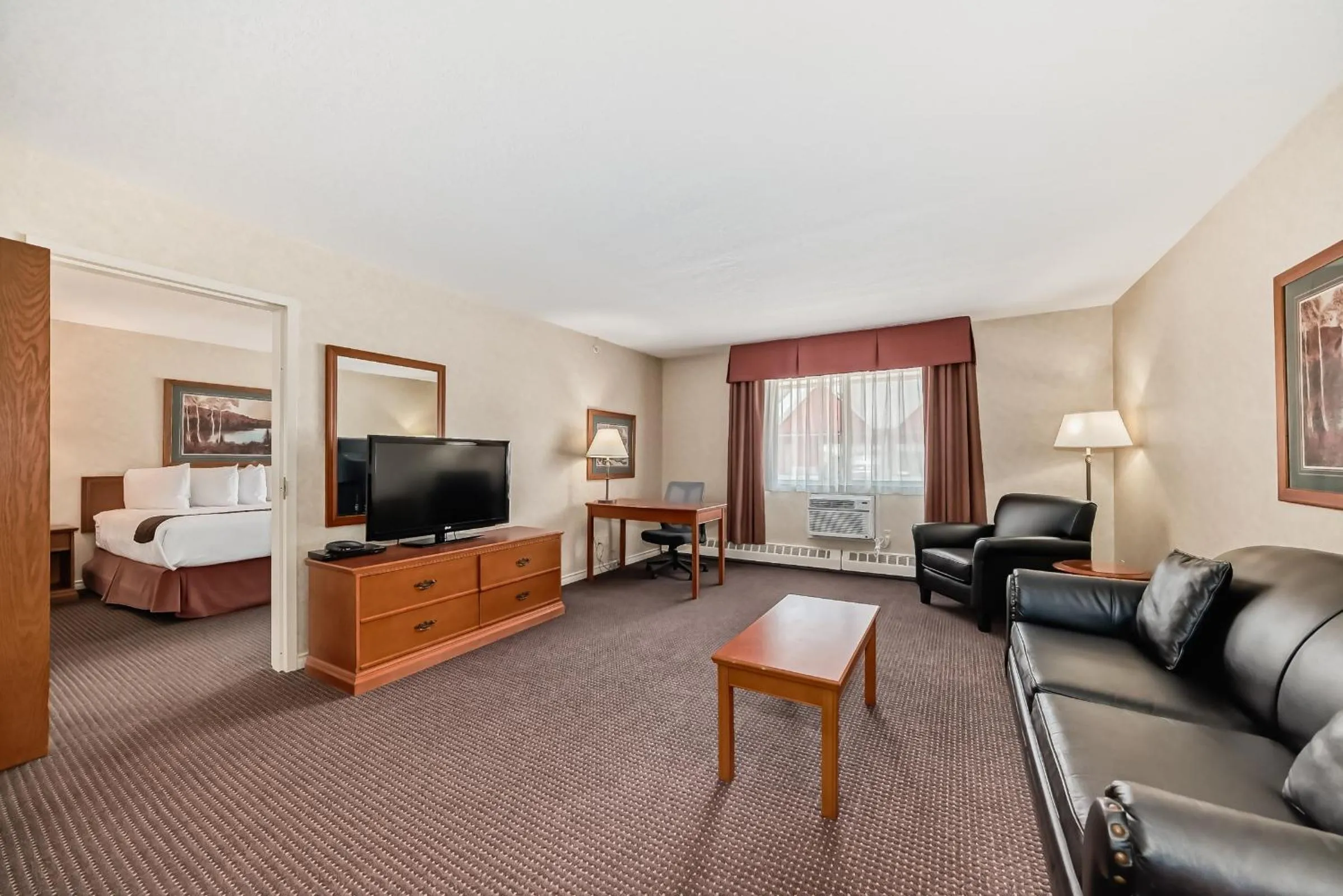 Photo of the whole room in Stony Plain Inn & Suites