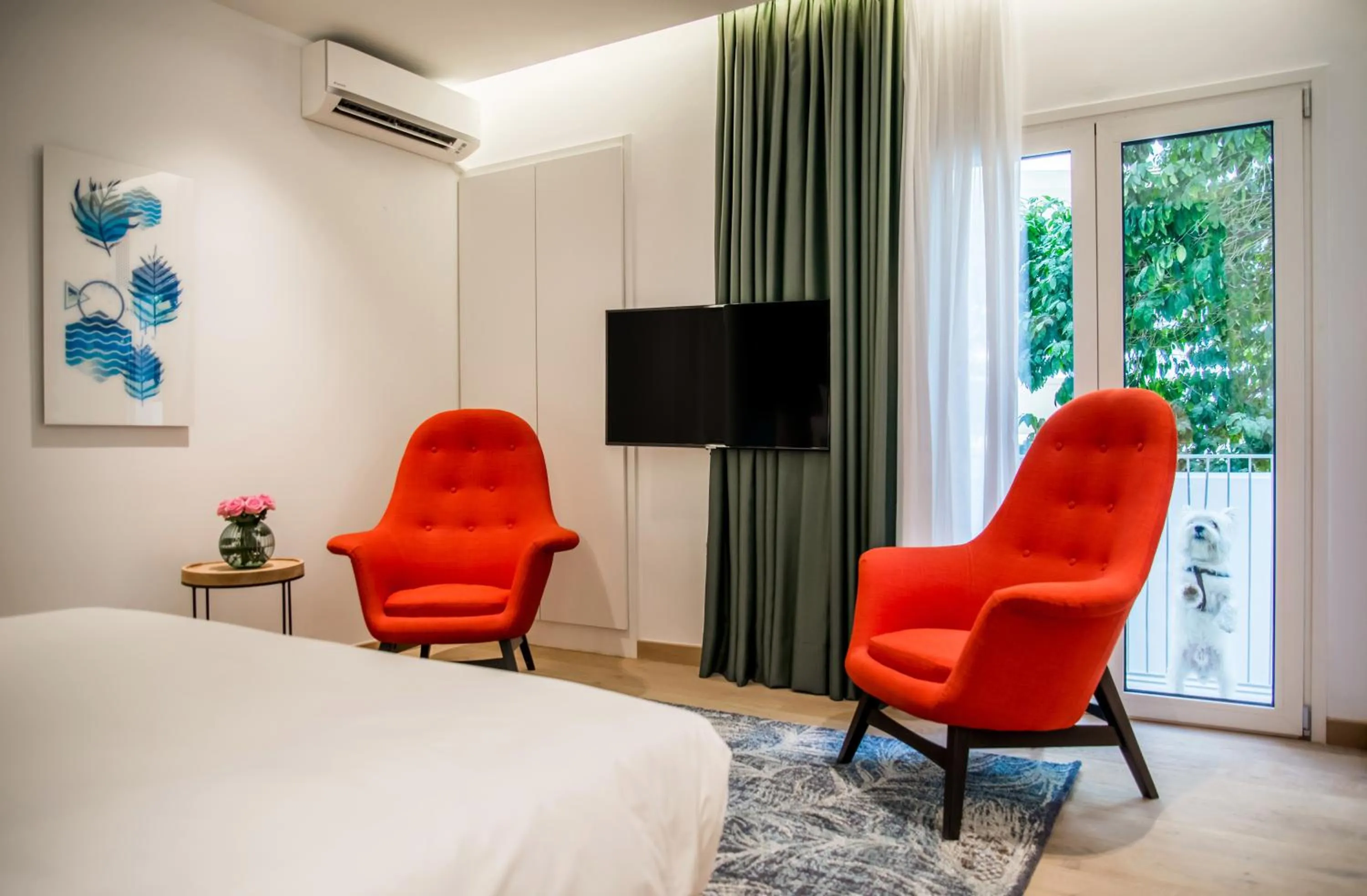 Bed in PINACOTA SUITES ATHENS