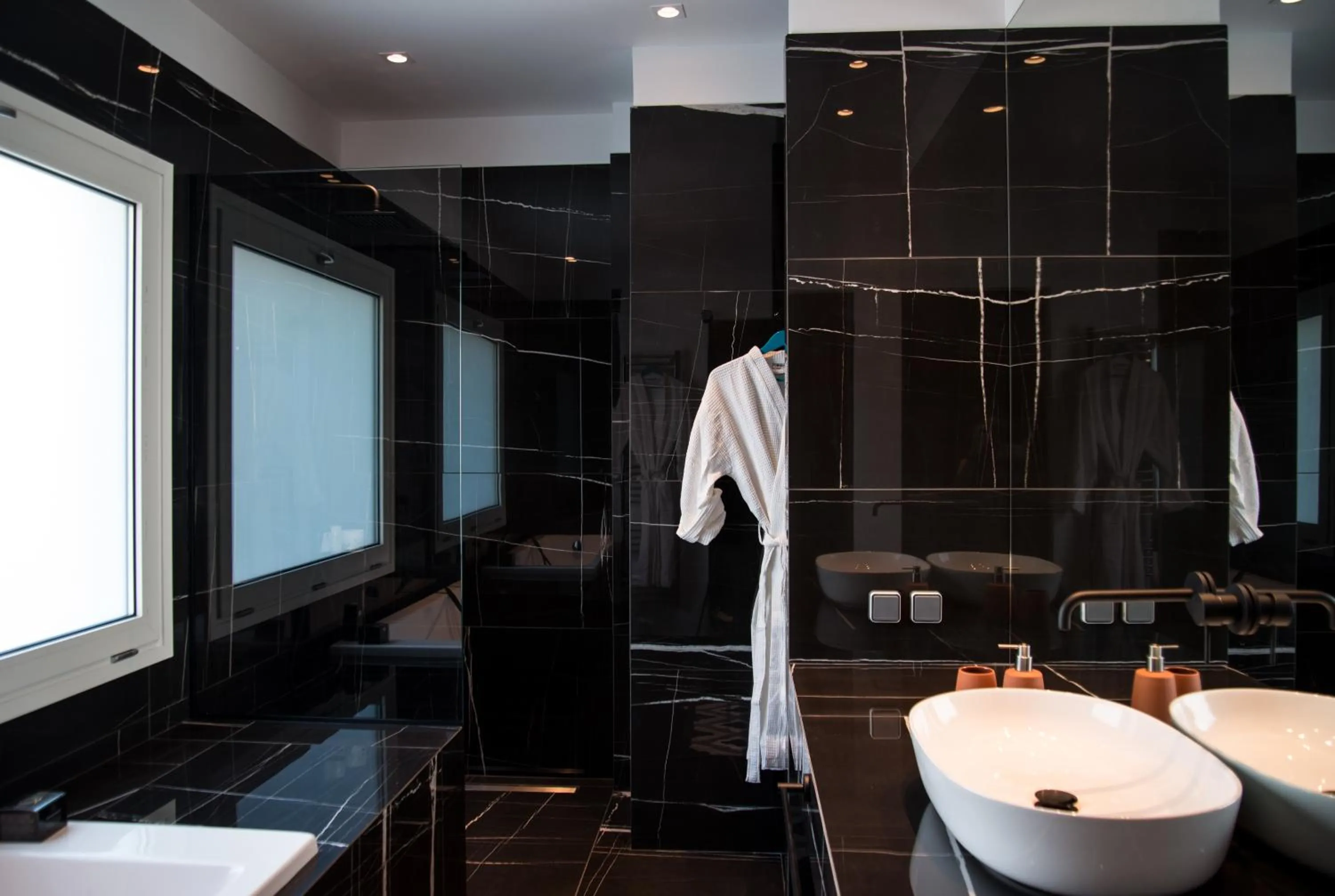 Bathroom in PINACOTA SUITES ATHENS