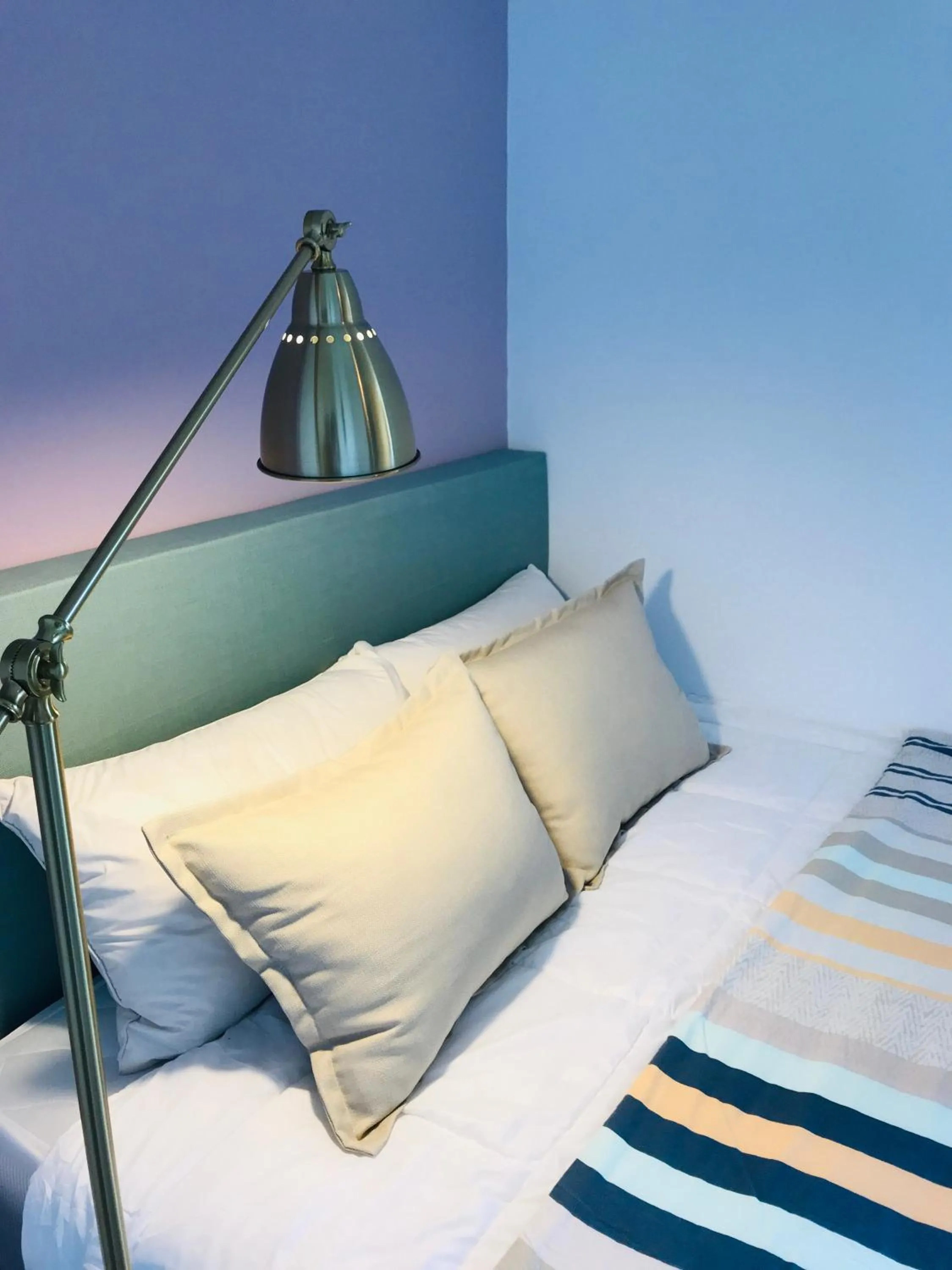 Bed in 依山村驛Yishan Village