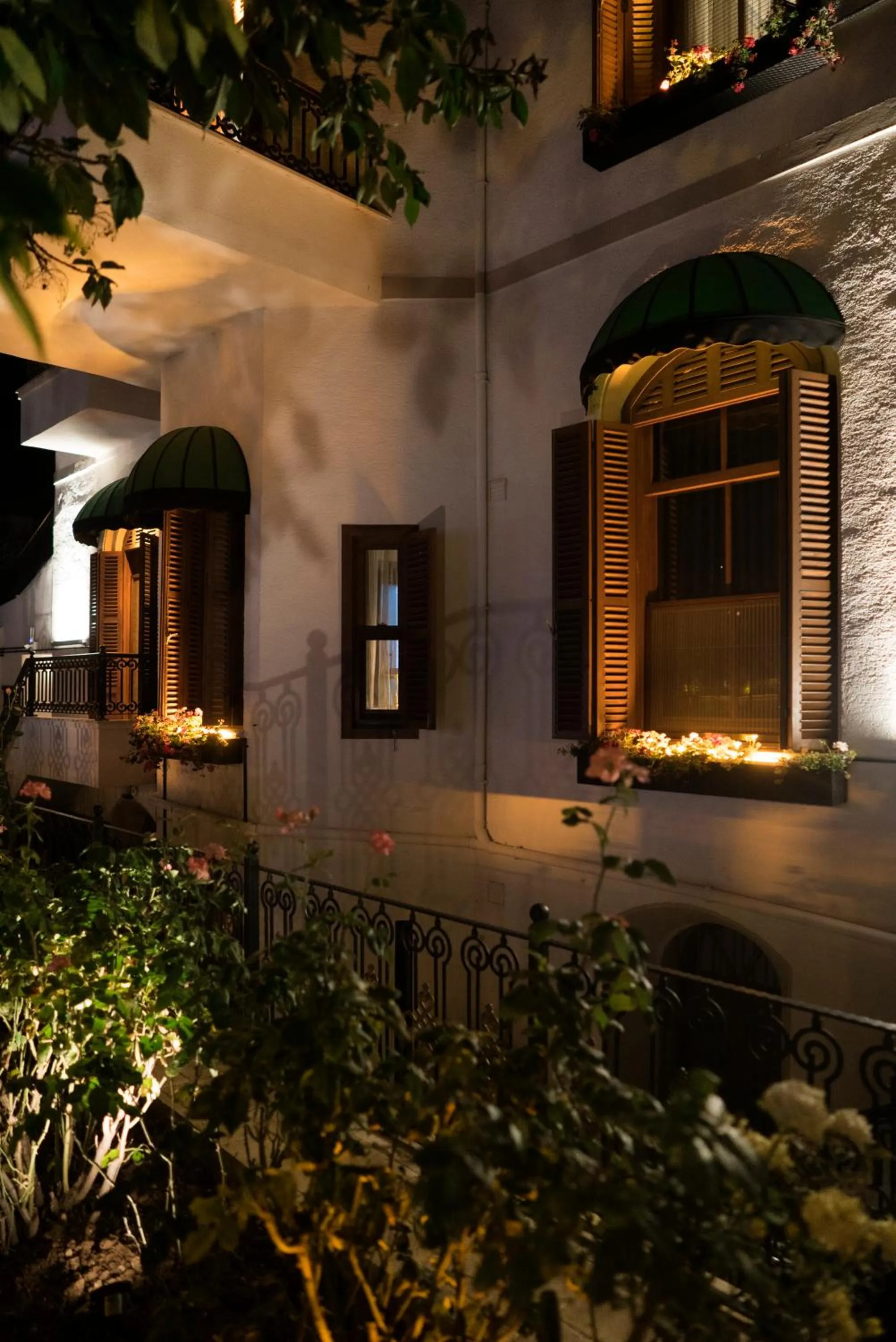 Property building in No2 Hotel By Şükrü