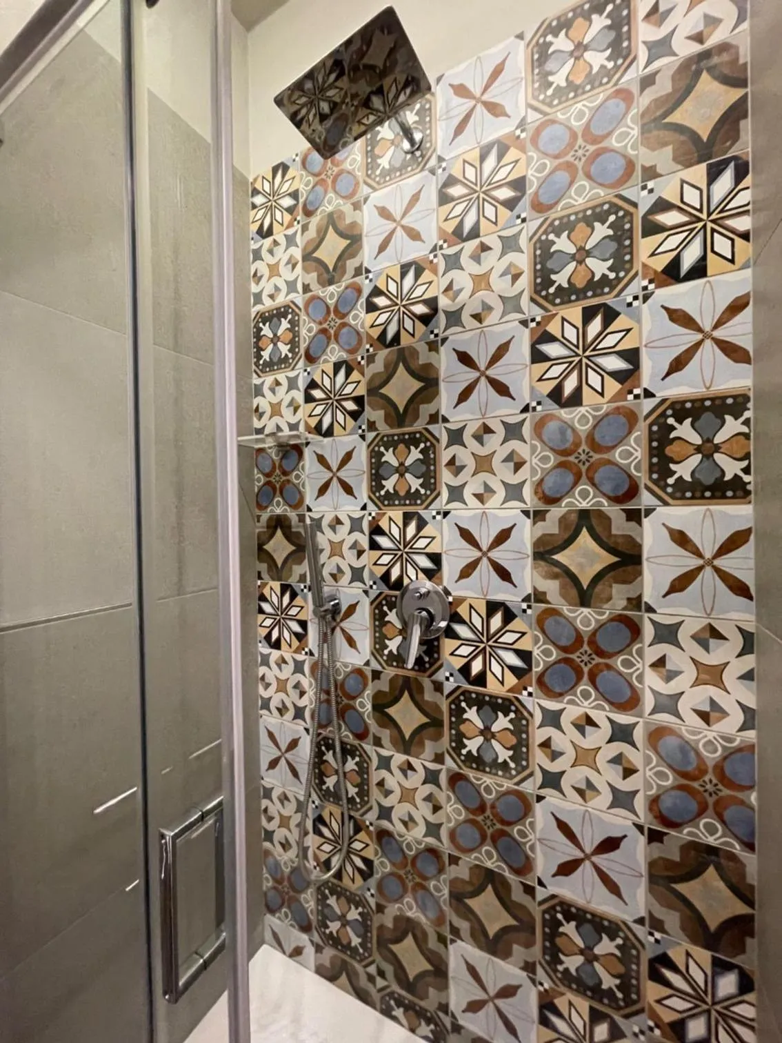 Shower in Casa D'Angiò -Manfredi Homes&Villas