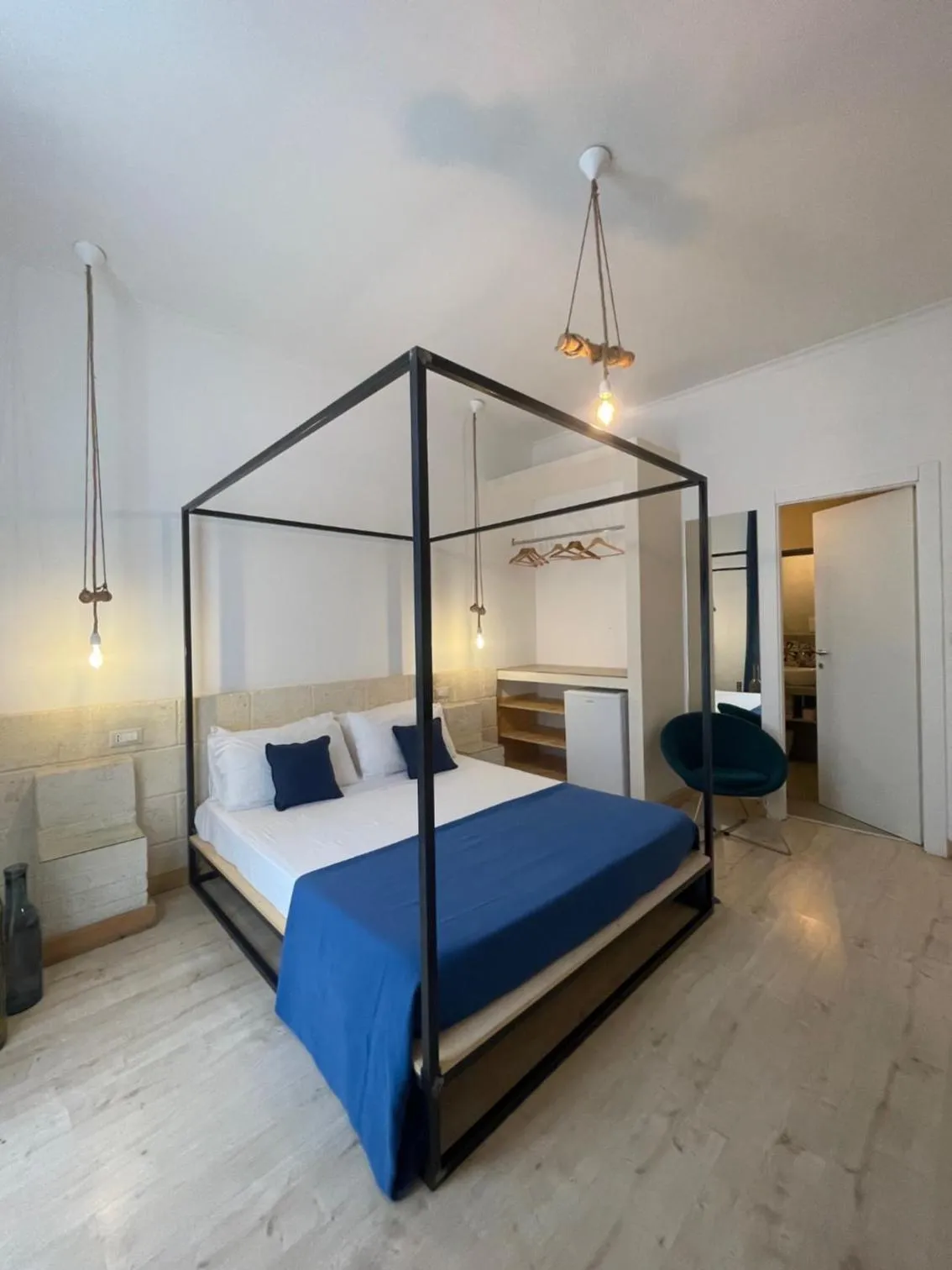 Bed in Casa D'Angiò -Manfredi Homes&Villas