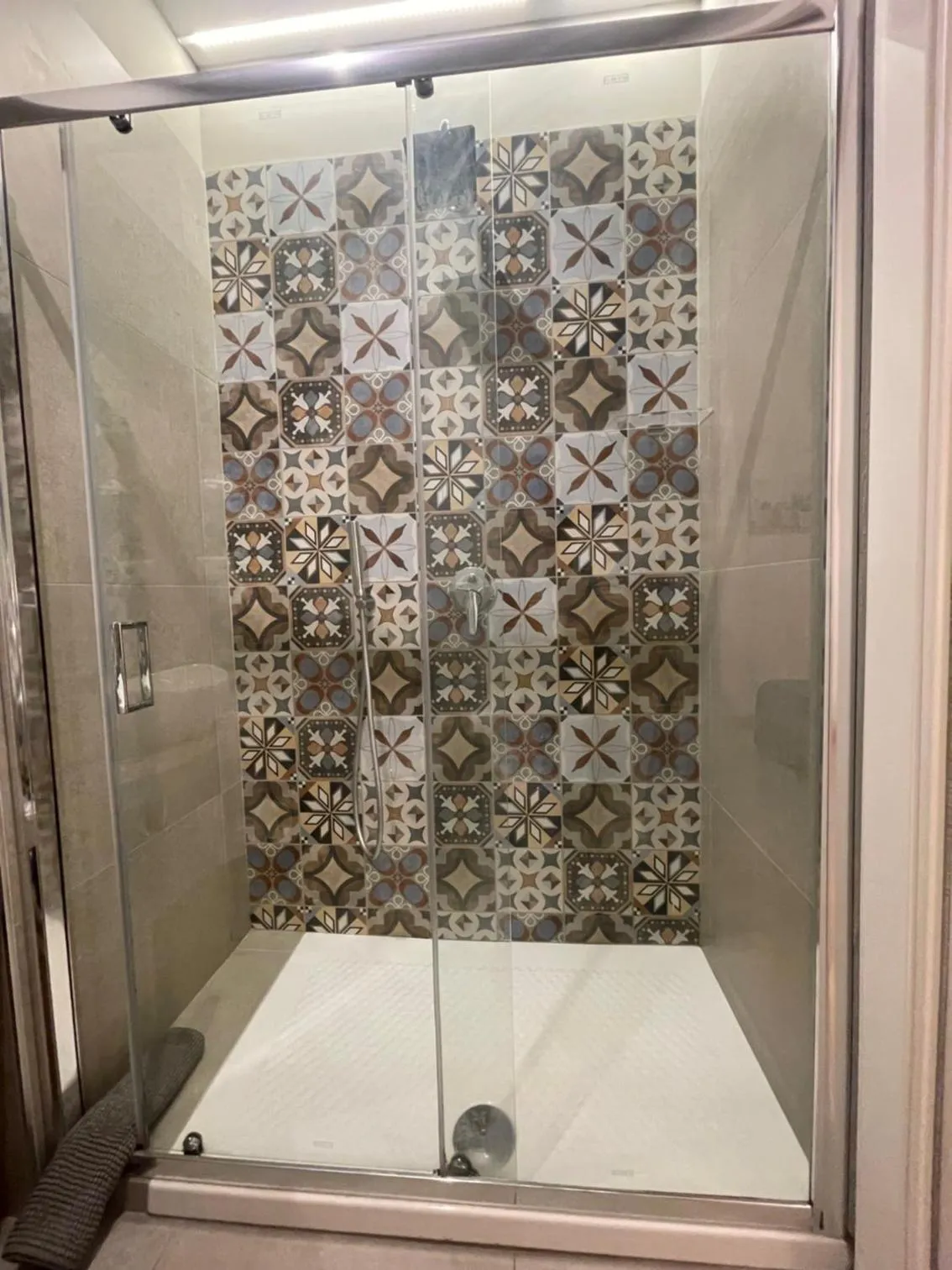 Shower in Casa D'Angiò -Manfredi Homes&Villas