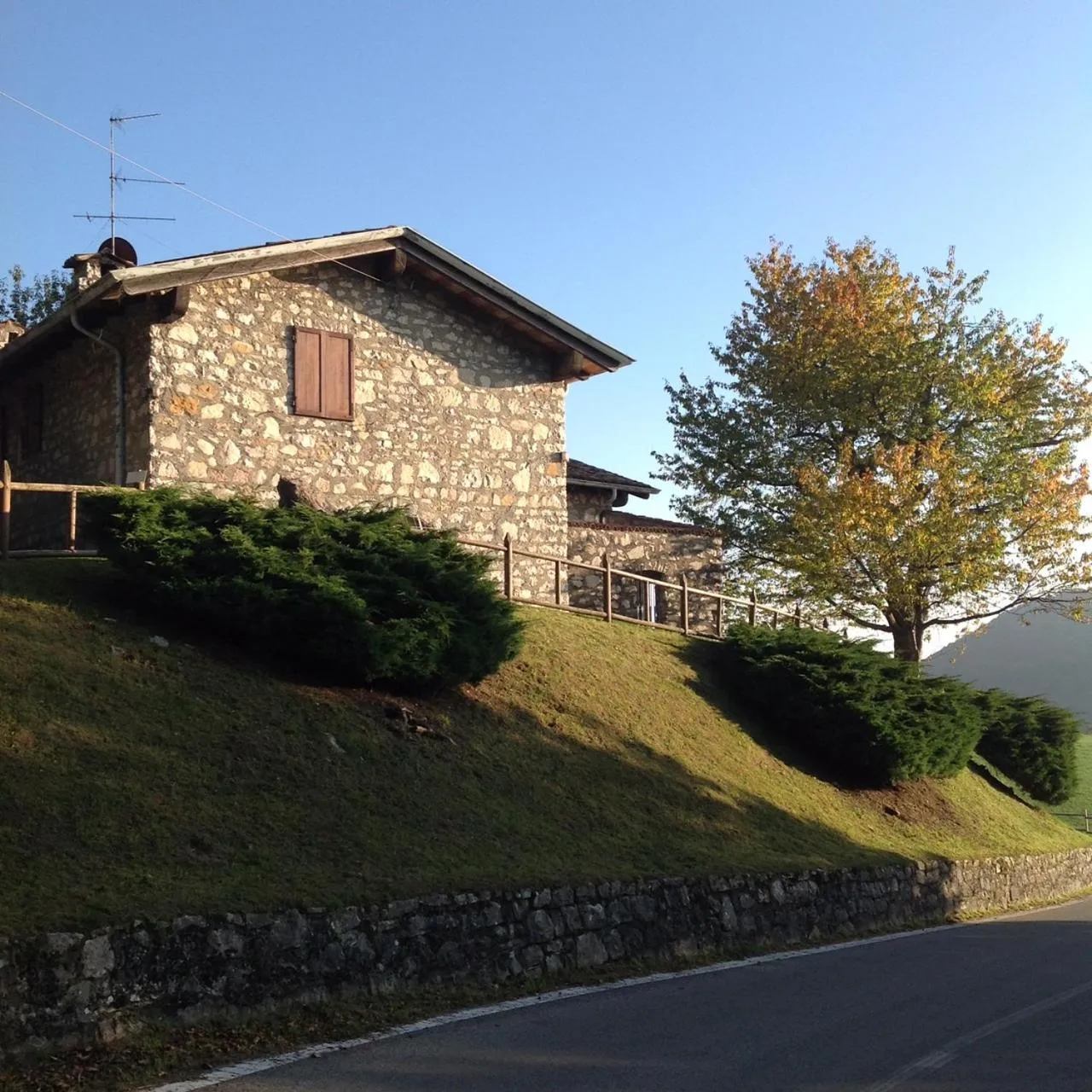 Property building in Mirabilia