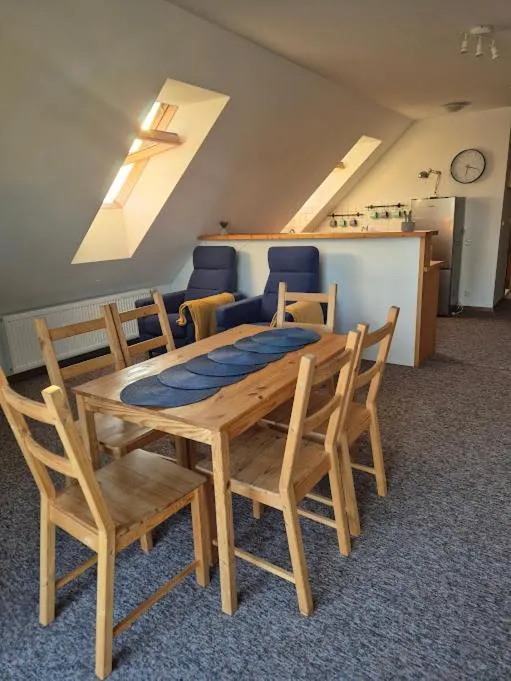 Pensjonat Rybaczówka - noclegi, restauracja, port