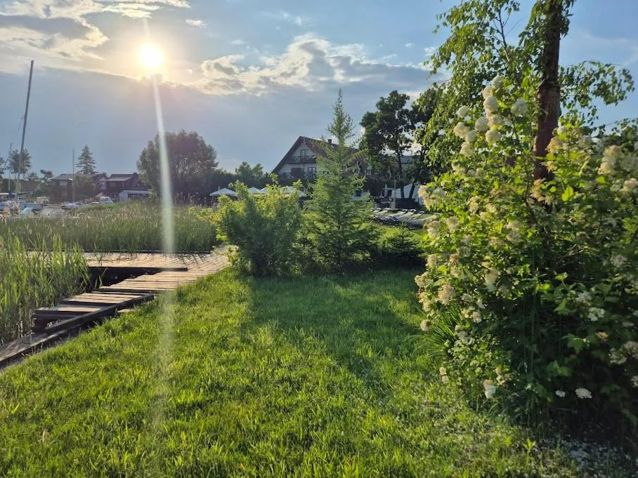 Pensjonat Rybaczówka - noclegi, restauracja, port