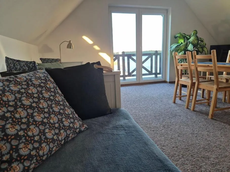 Pensjonat Rybaczówka - noclegi, restauracja, port