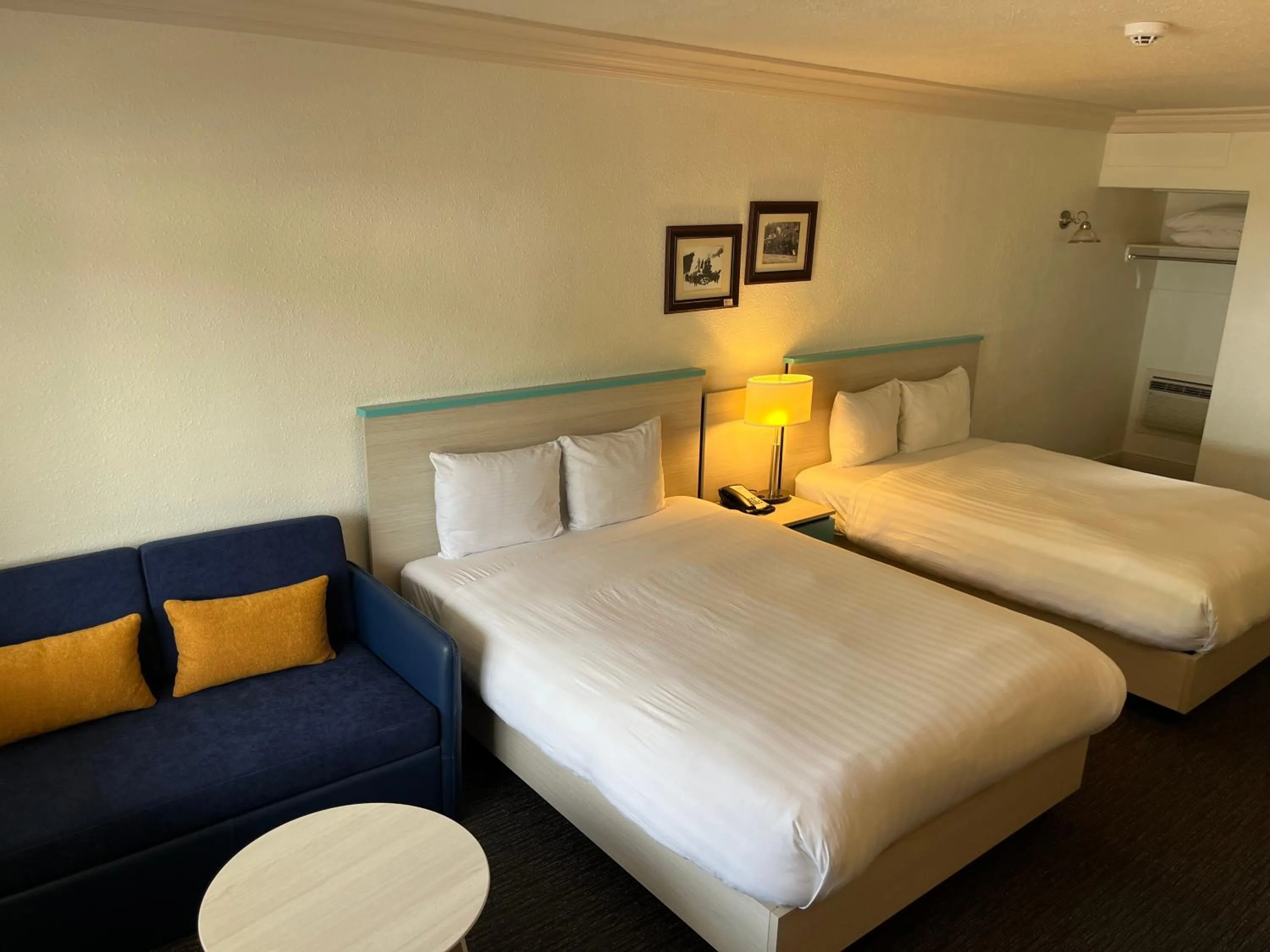 Bed in Revelstoke Lodge