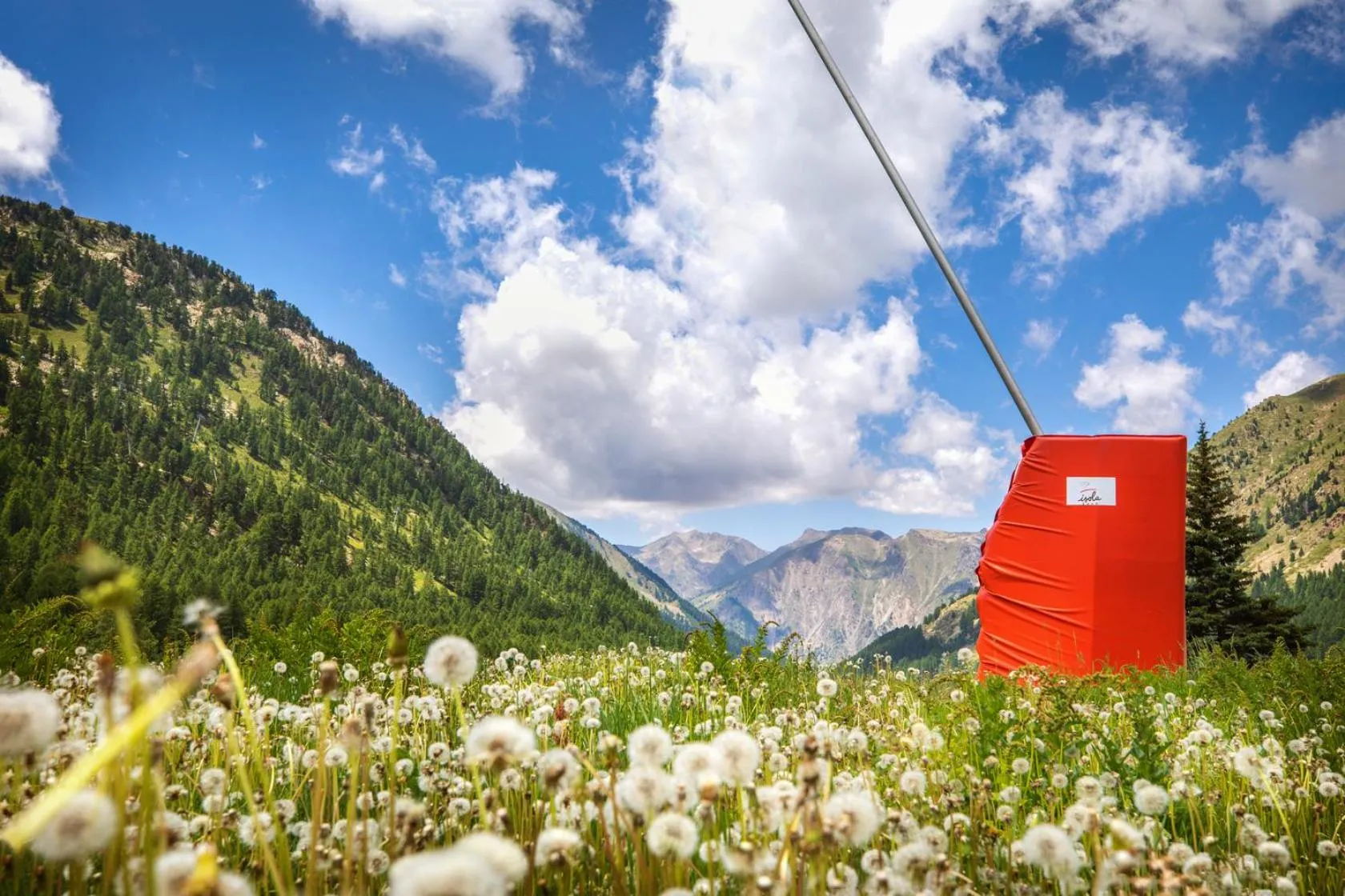 Natural landscape in SOWELL RESIDENCES New Chastillon