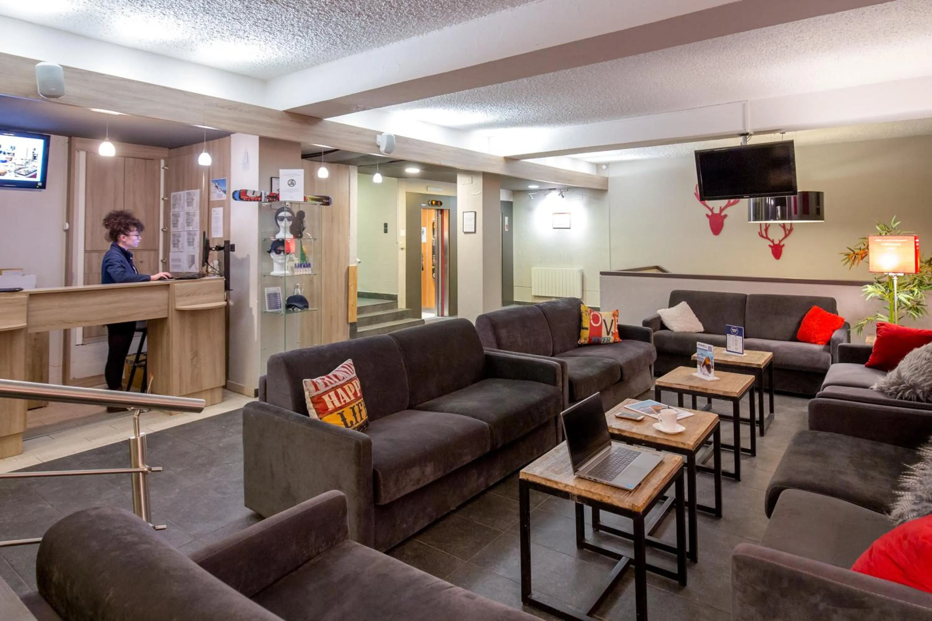 Living room in SOWELL HOTELS Le Pas du Loup