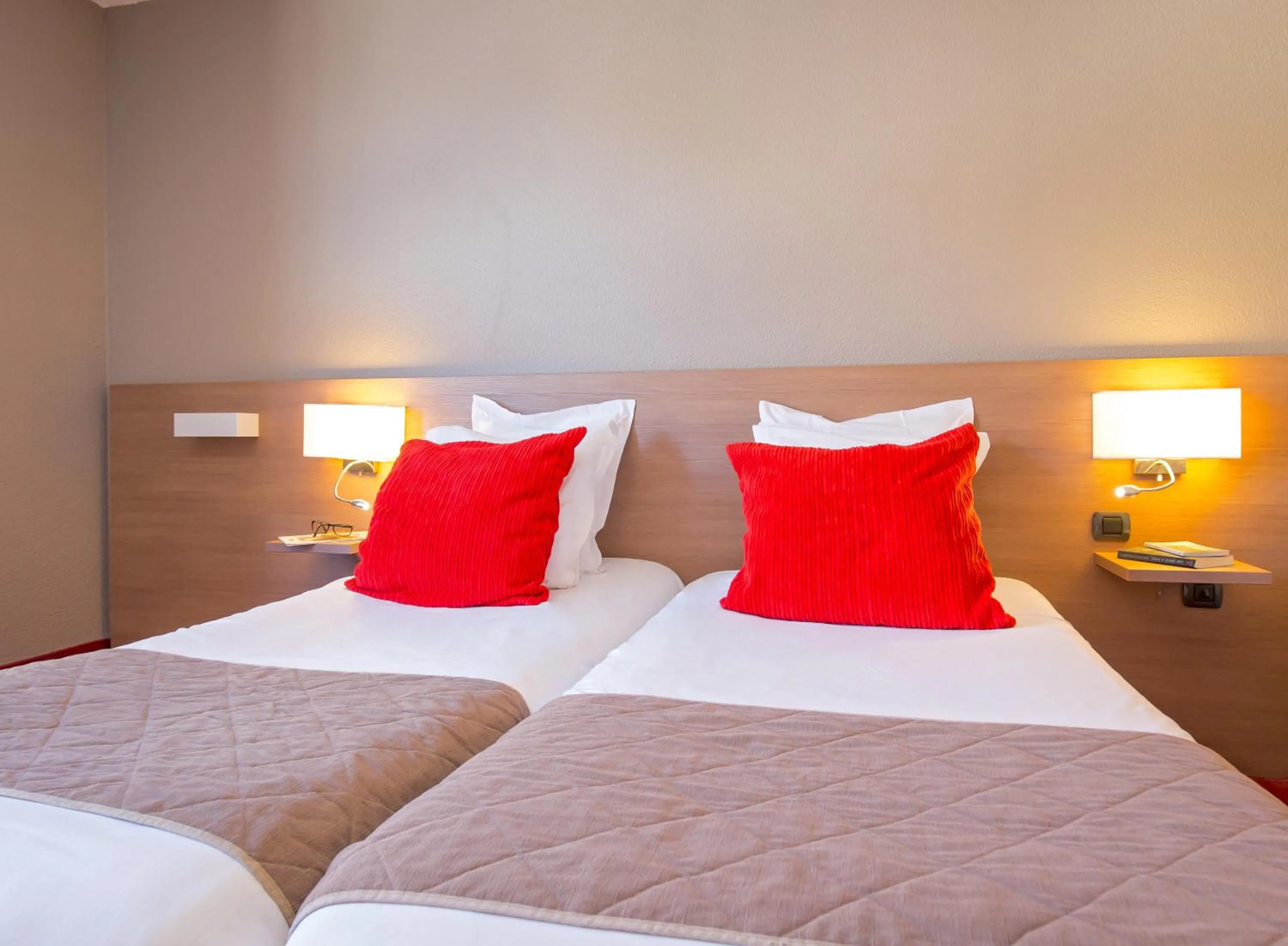 Bedroom, Bed in SOWELL HOTELS Le Pas du Loup