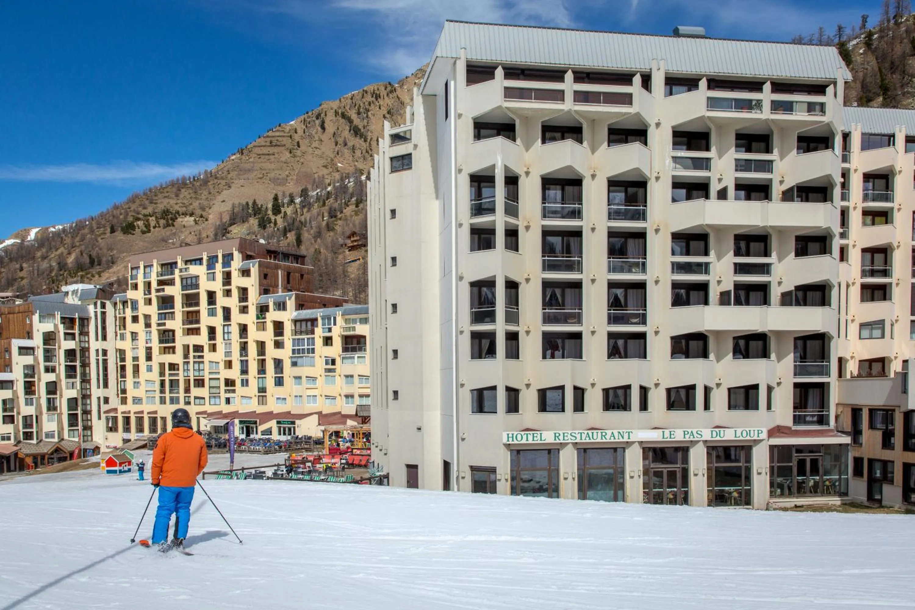 Property building in SOWELL HOTELS Le Pas du Loup