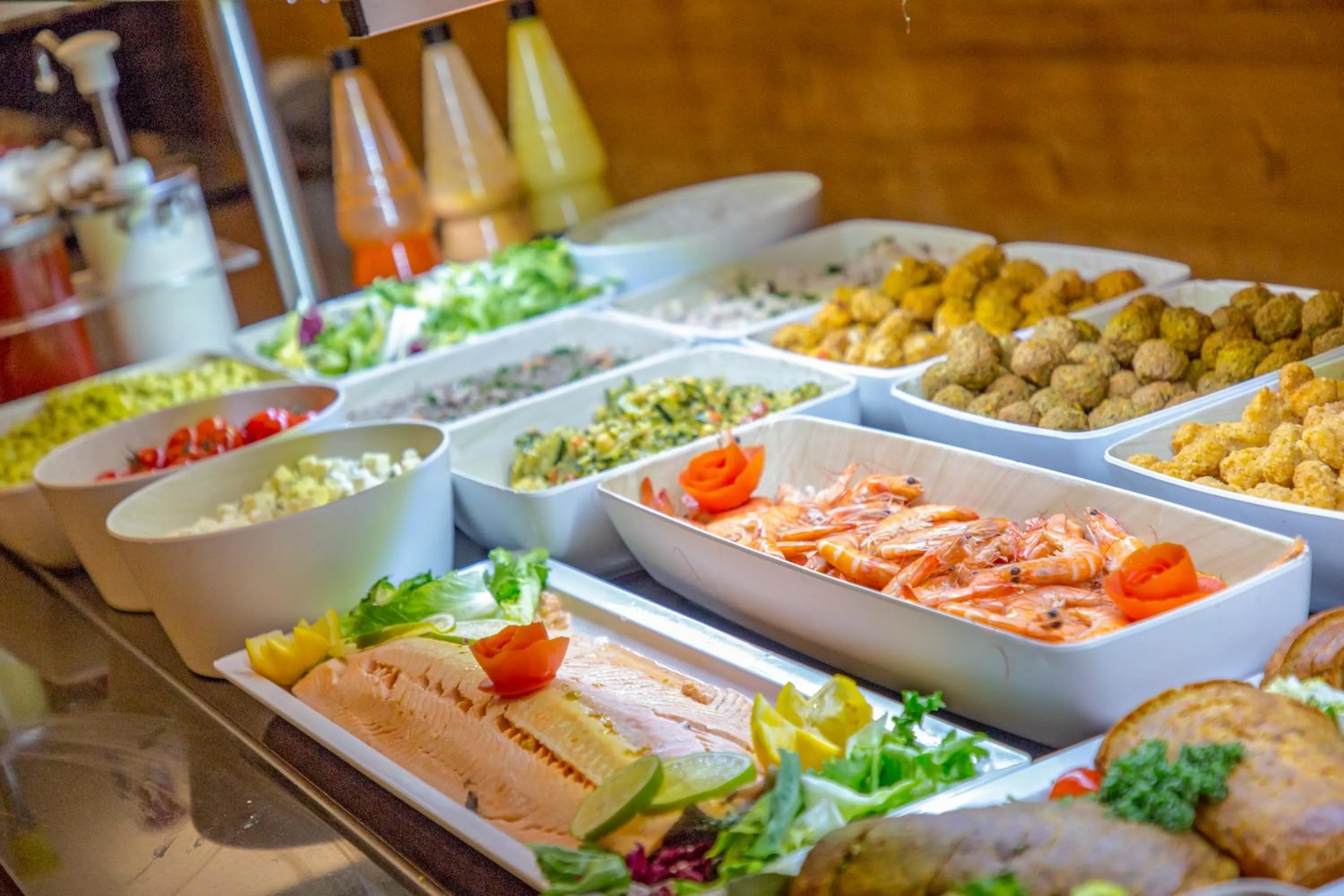 Restaurant/places to eat in SOWELL HOTELS Le Pas du Loup