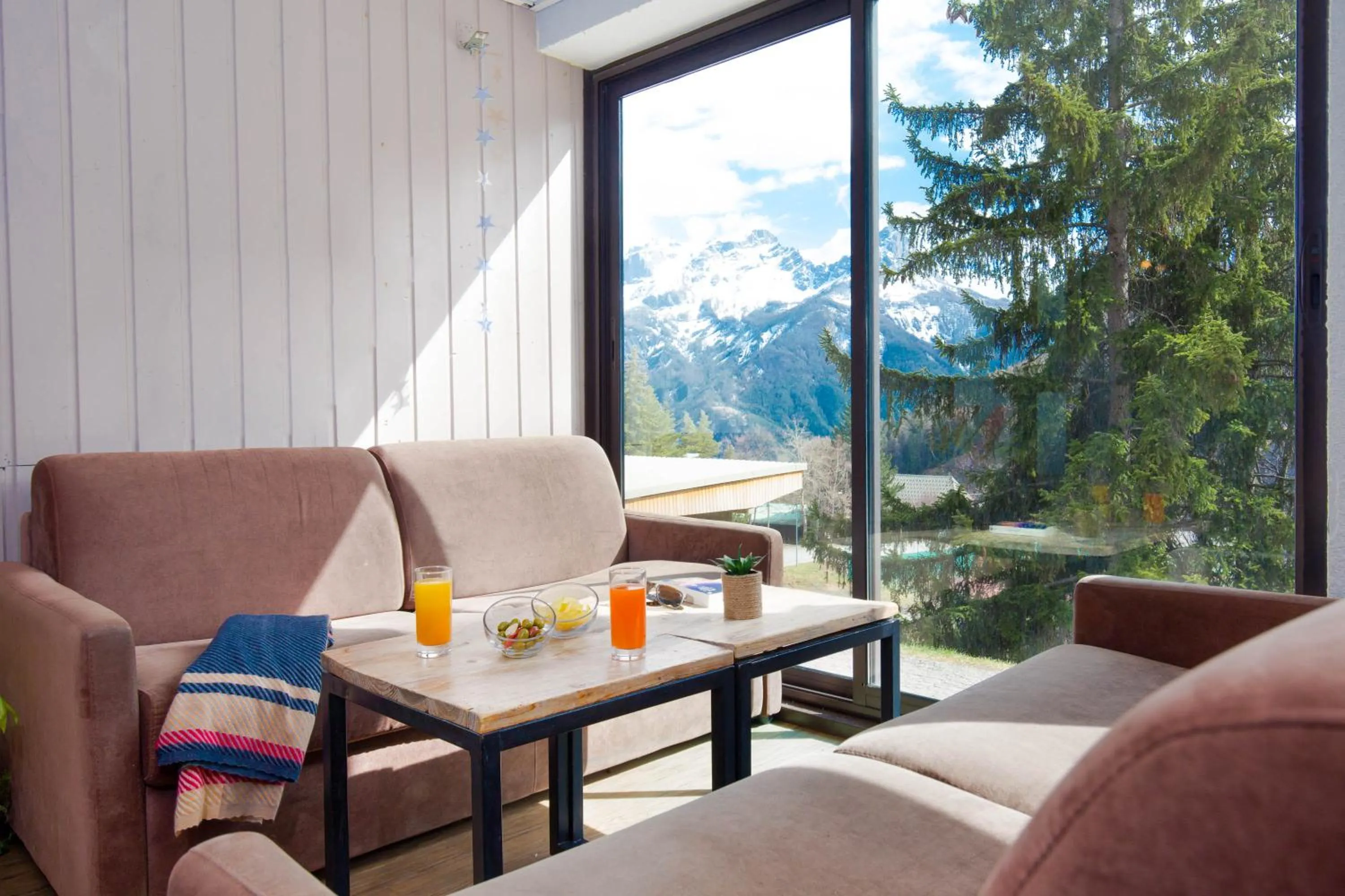 Living room in SOWELL Family Les Bergers