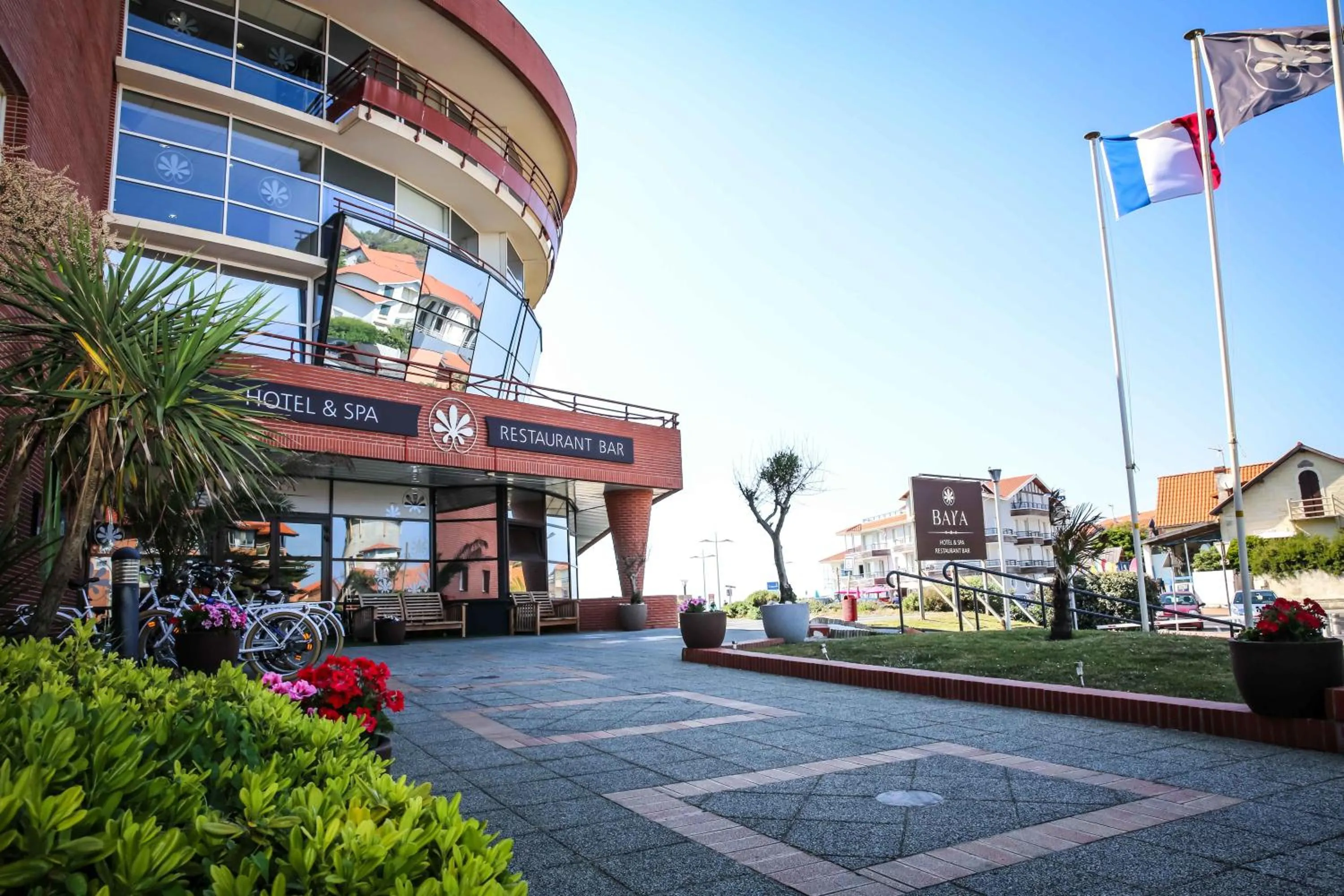 Facade/entrance in Baya Hotel
