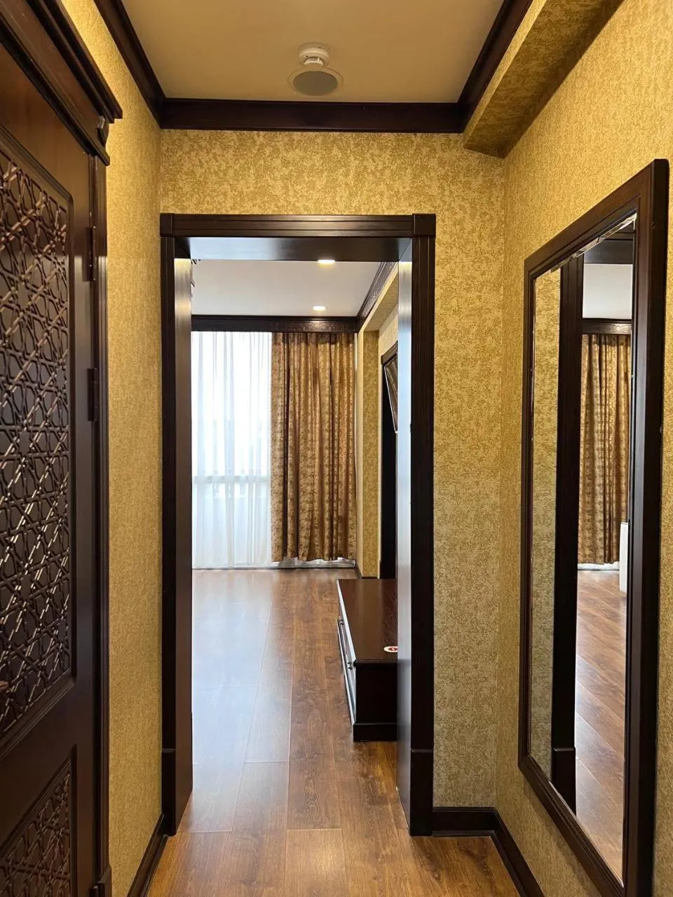 Photo of the whole room in Orient Star Varahsha