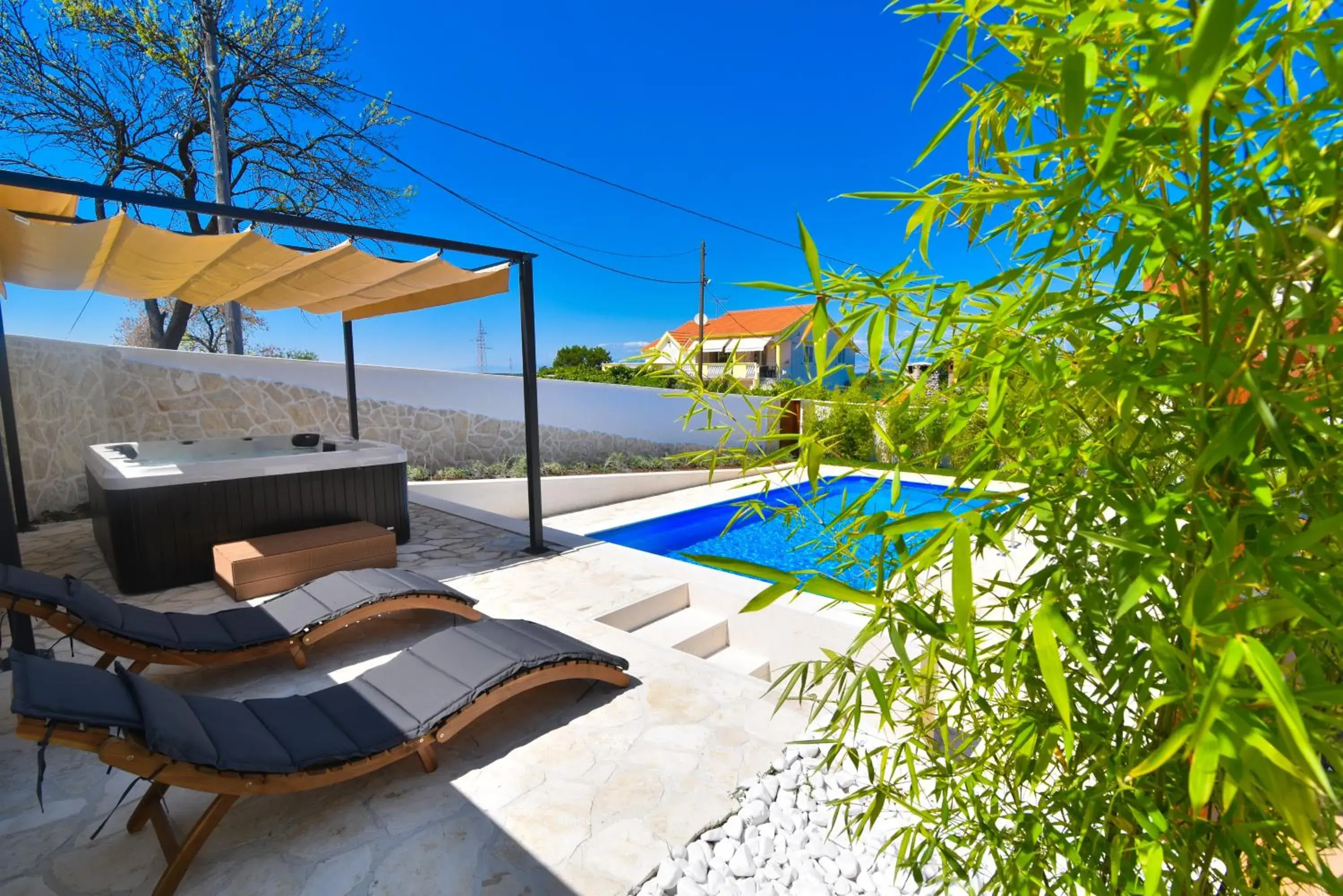 Villa Village Idylle with heated pool, sauna, jacuzzy and private parking Villa Village Idylle with heated pool, sauna, jacuzzy and private parking
