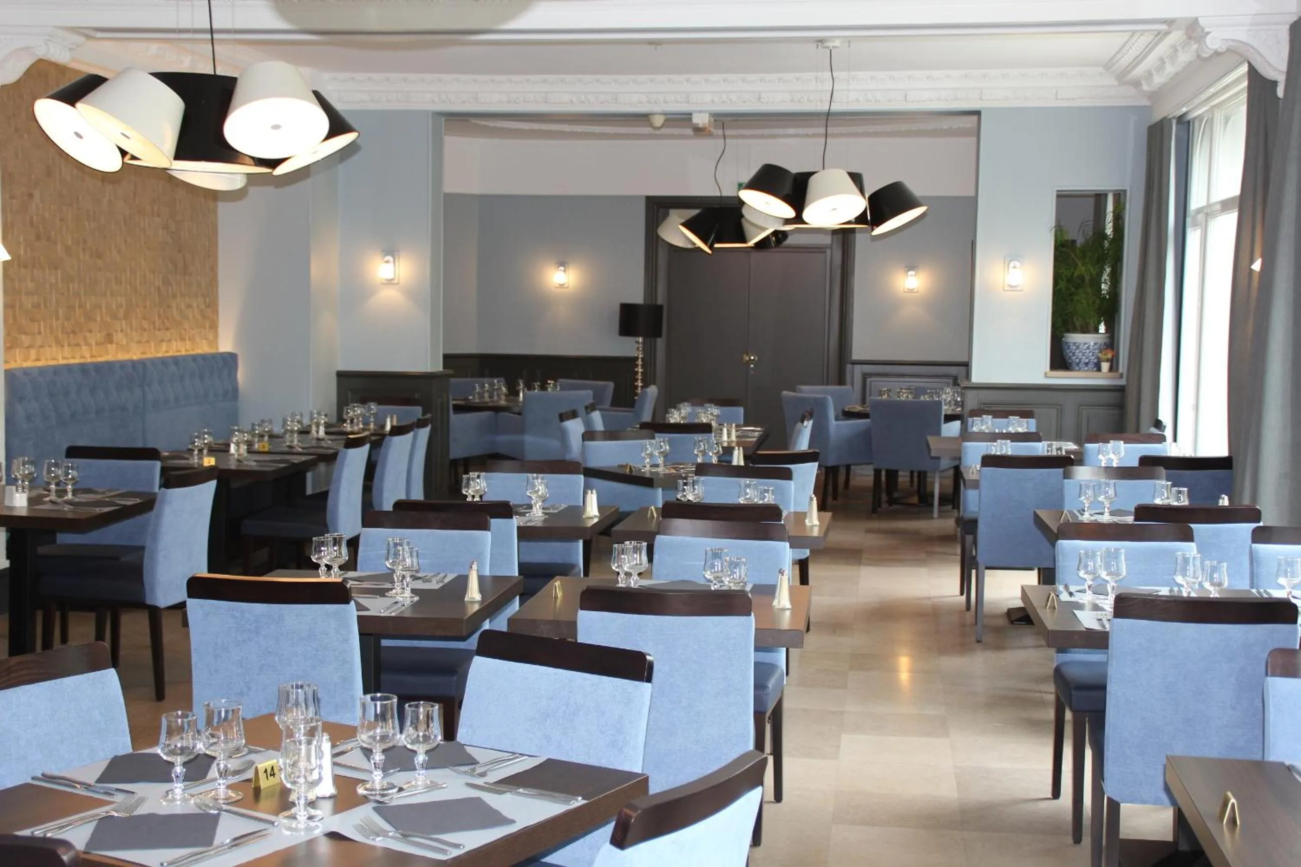 Restaurant/places to eat in Hotel Regina & Spa