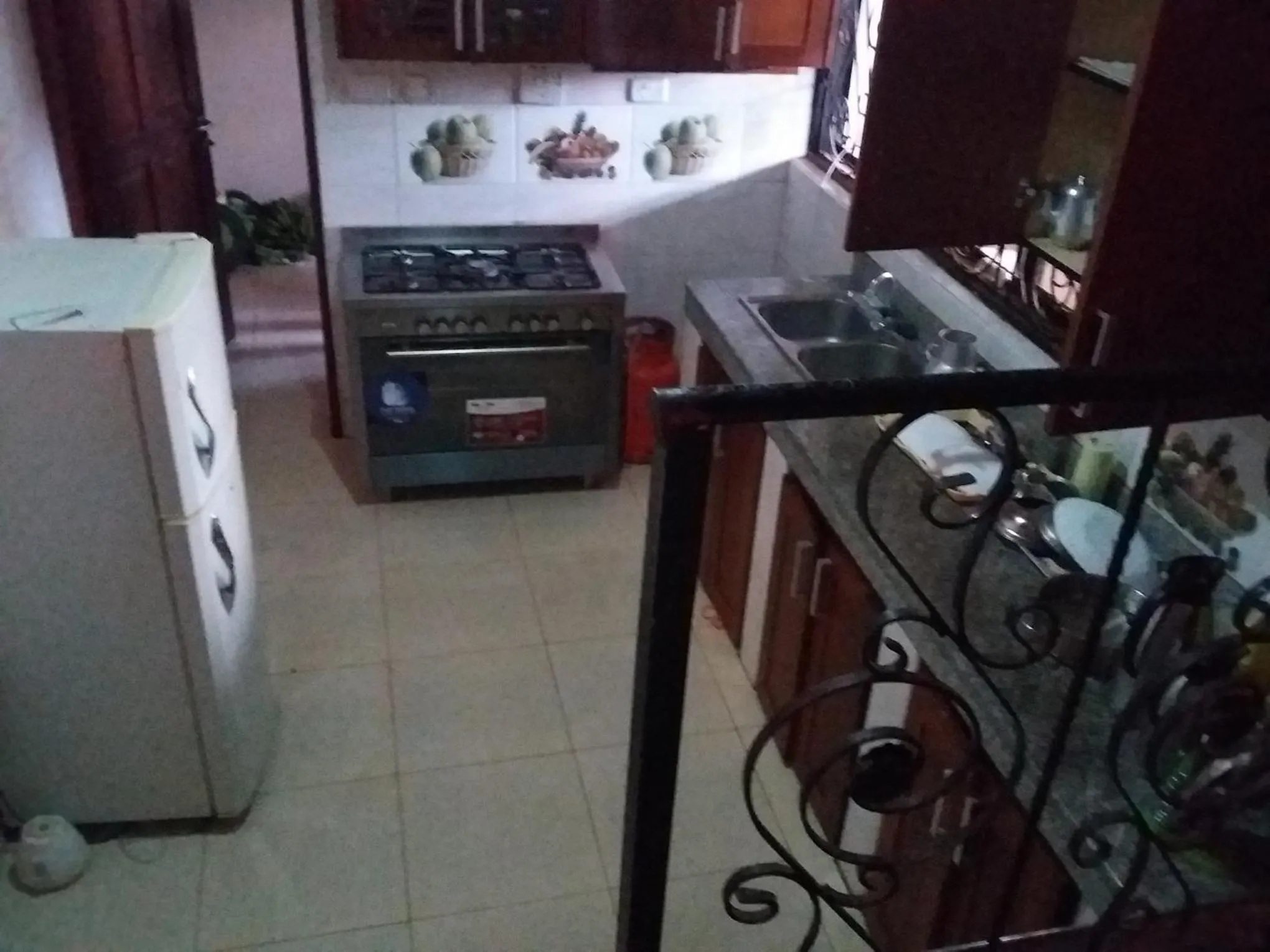 Communal kitchen in Egret Pilgrims Inn