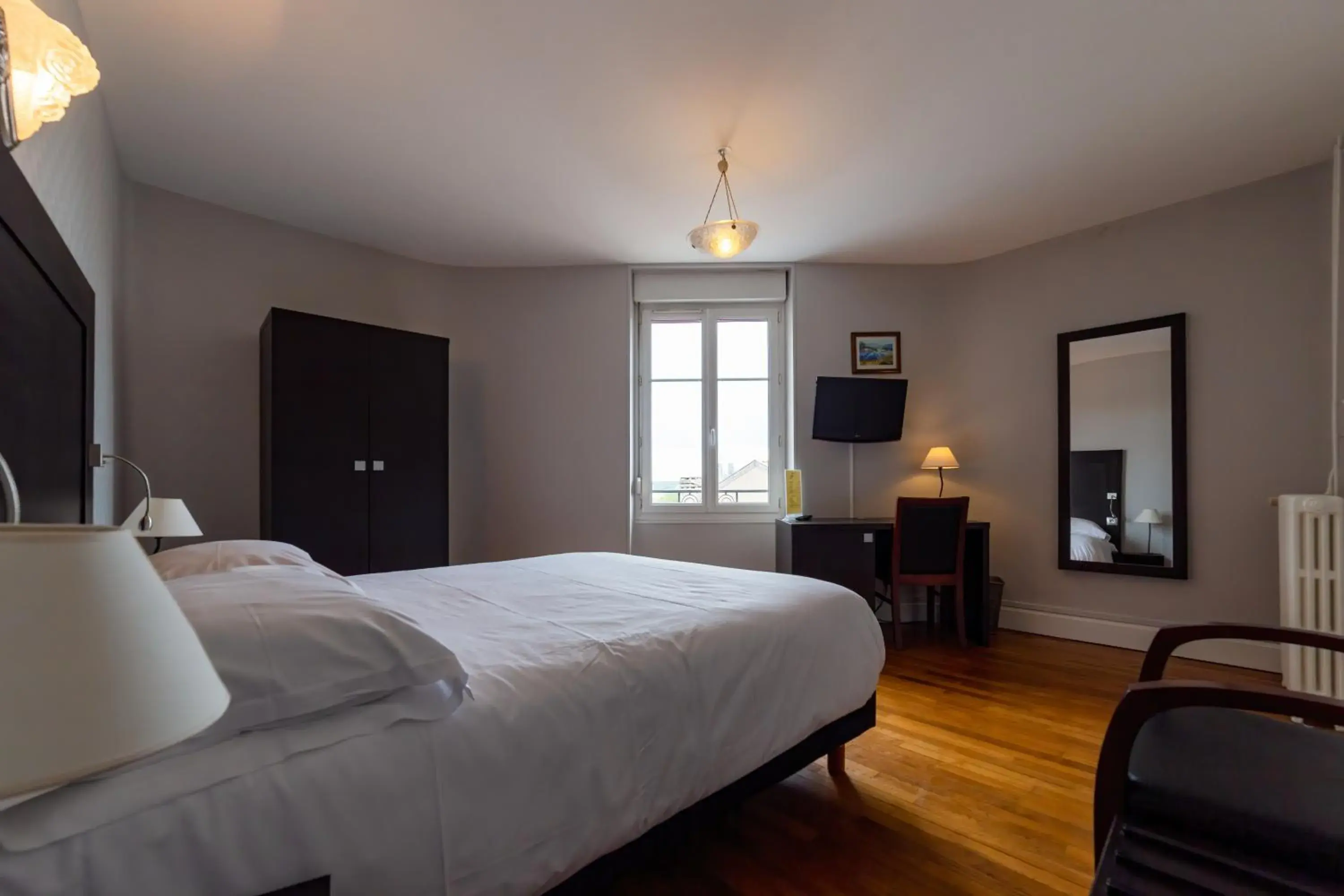 Double Room in Hotel De L'Europe Double Room in Hotel De L'Europe