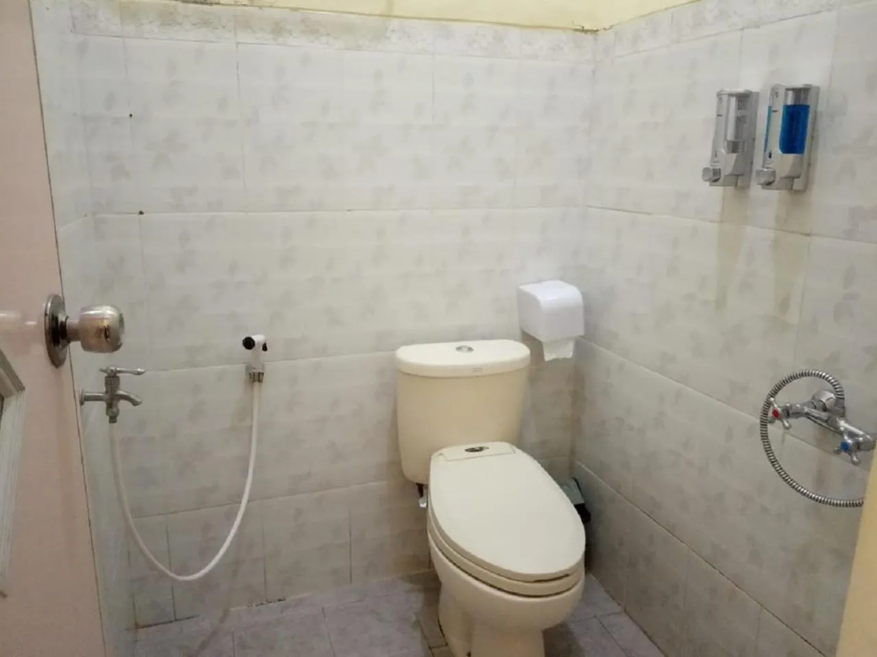 Bathroom in Homestay Tegal Kota by Simply Homy