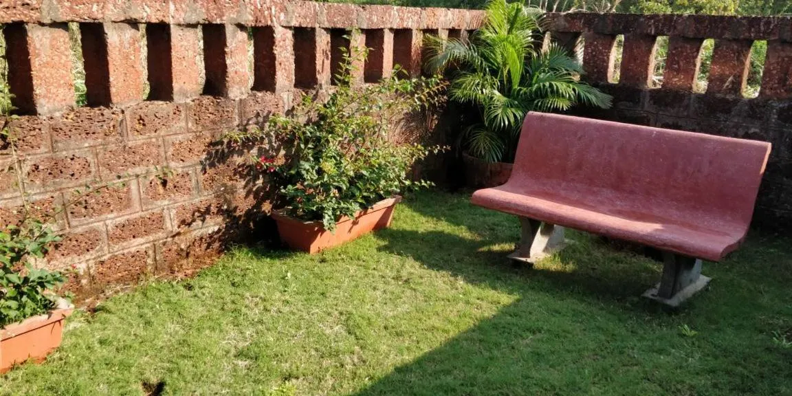 Garden in Sea Winds Hotel, Guhagar
