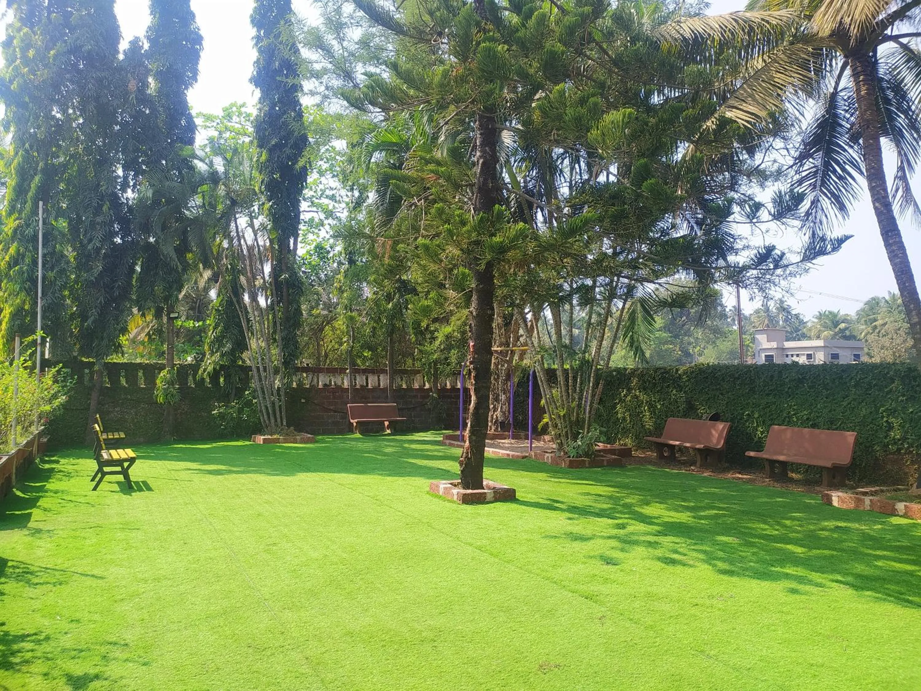 Garden in Sea Winds Hotel, Guhagar