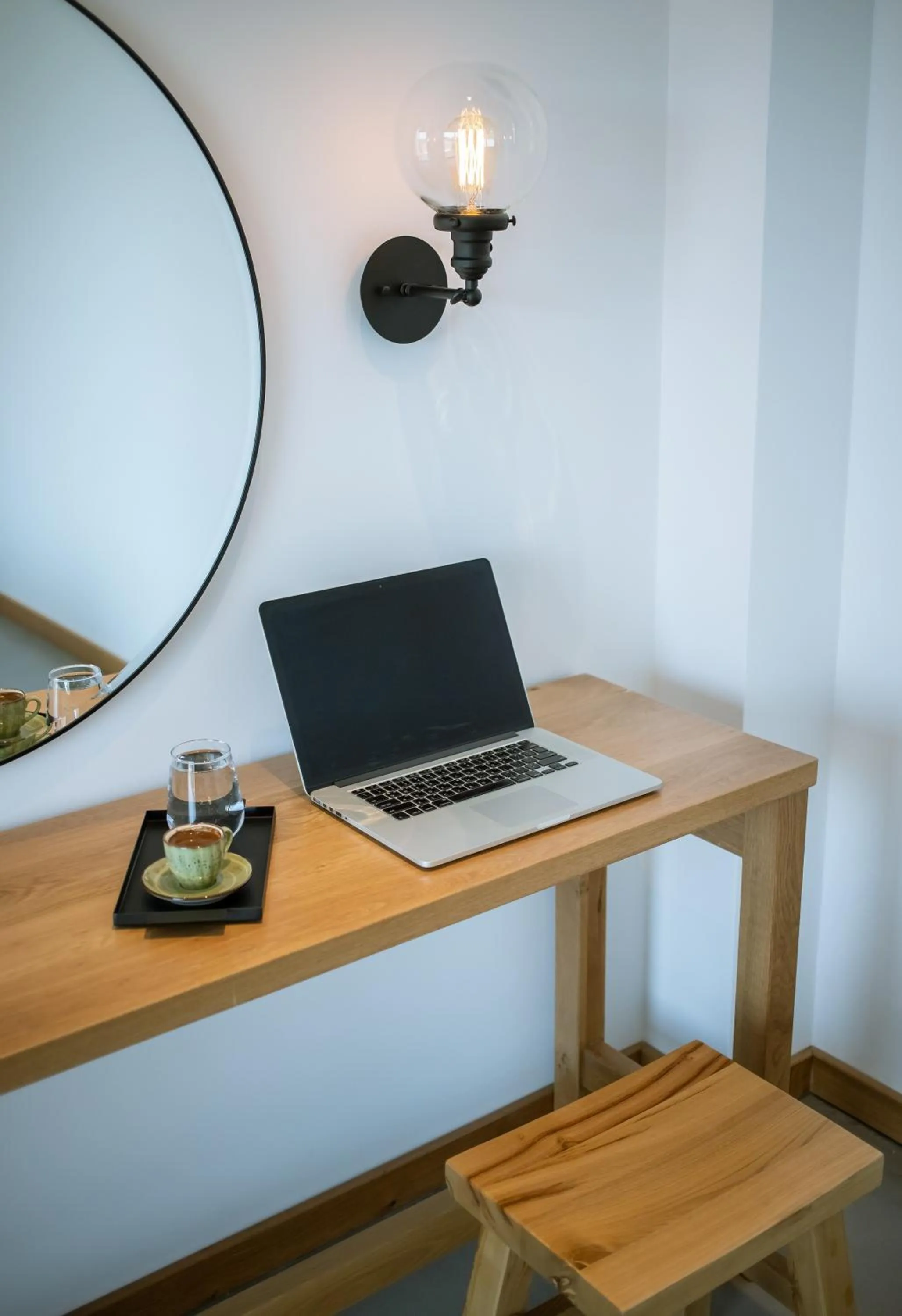 hair dresser in Carruba Boutique Hotel