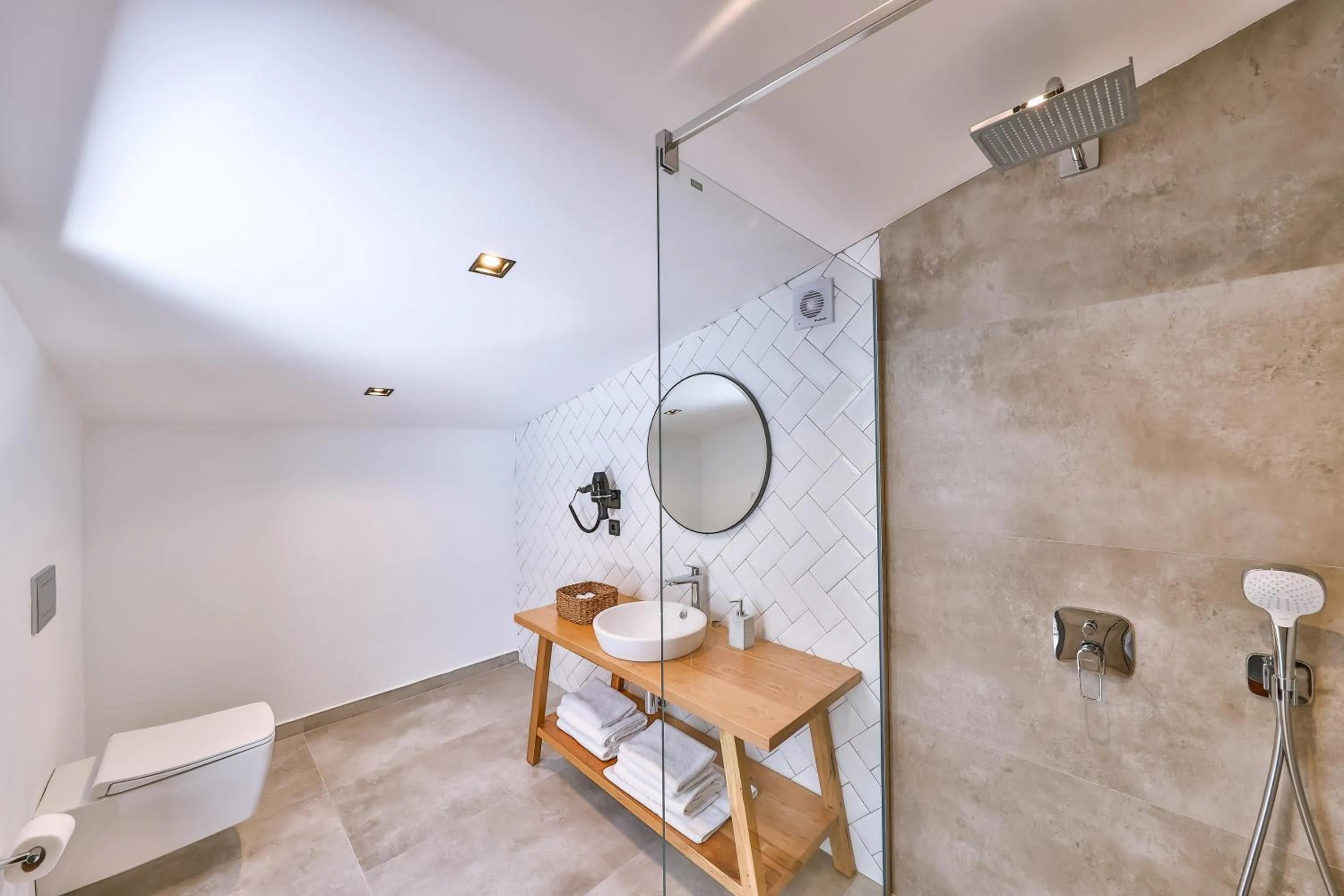 Bathroom in Carruba Boutique Hotel