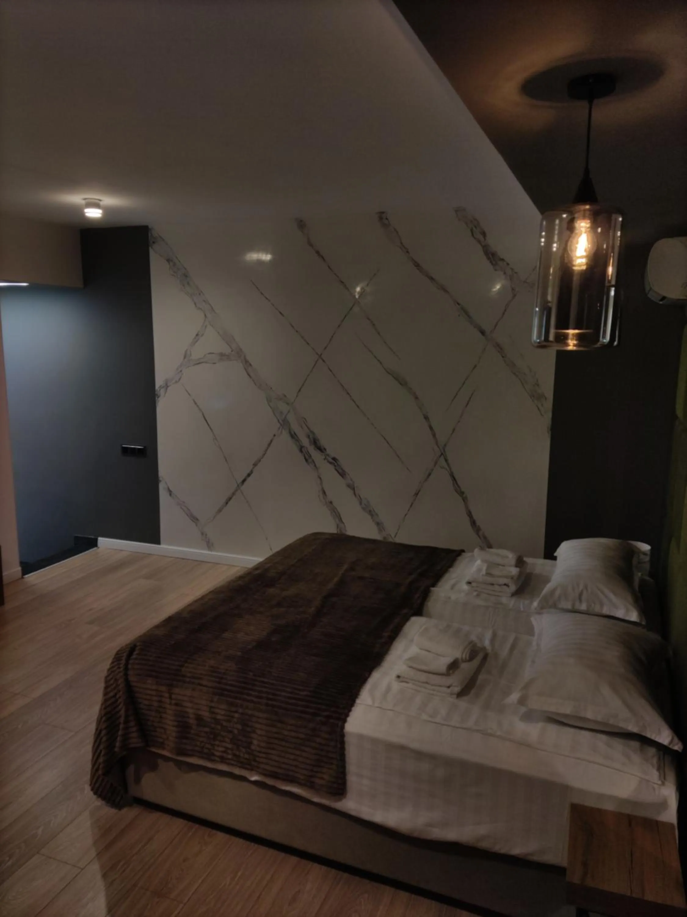 Deluxe Double or Twin Room with Pool View in Garden Lounge Hotel