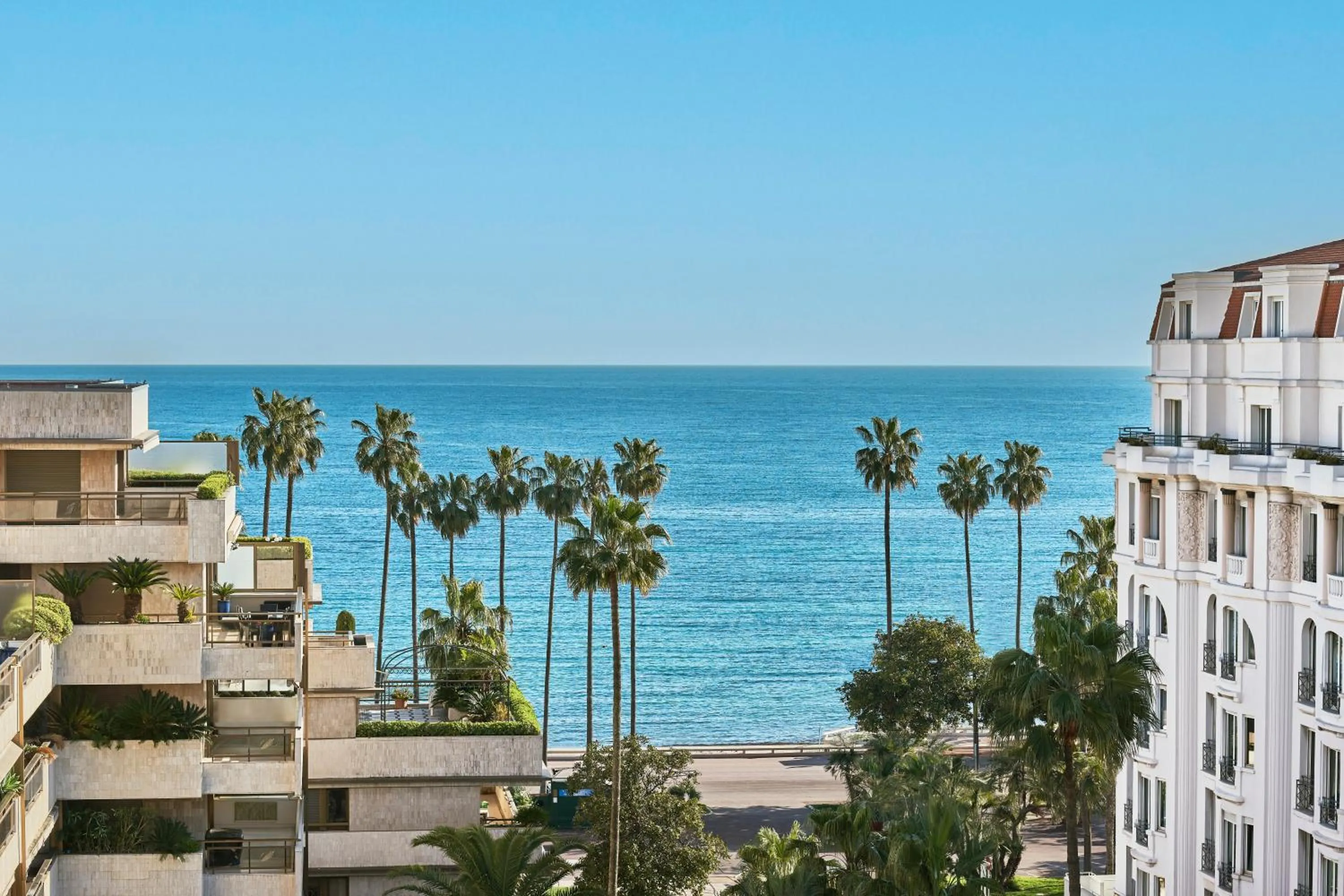 Bedroom in Hôtel Barrière Le Gray d'Albion