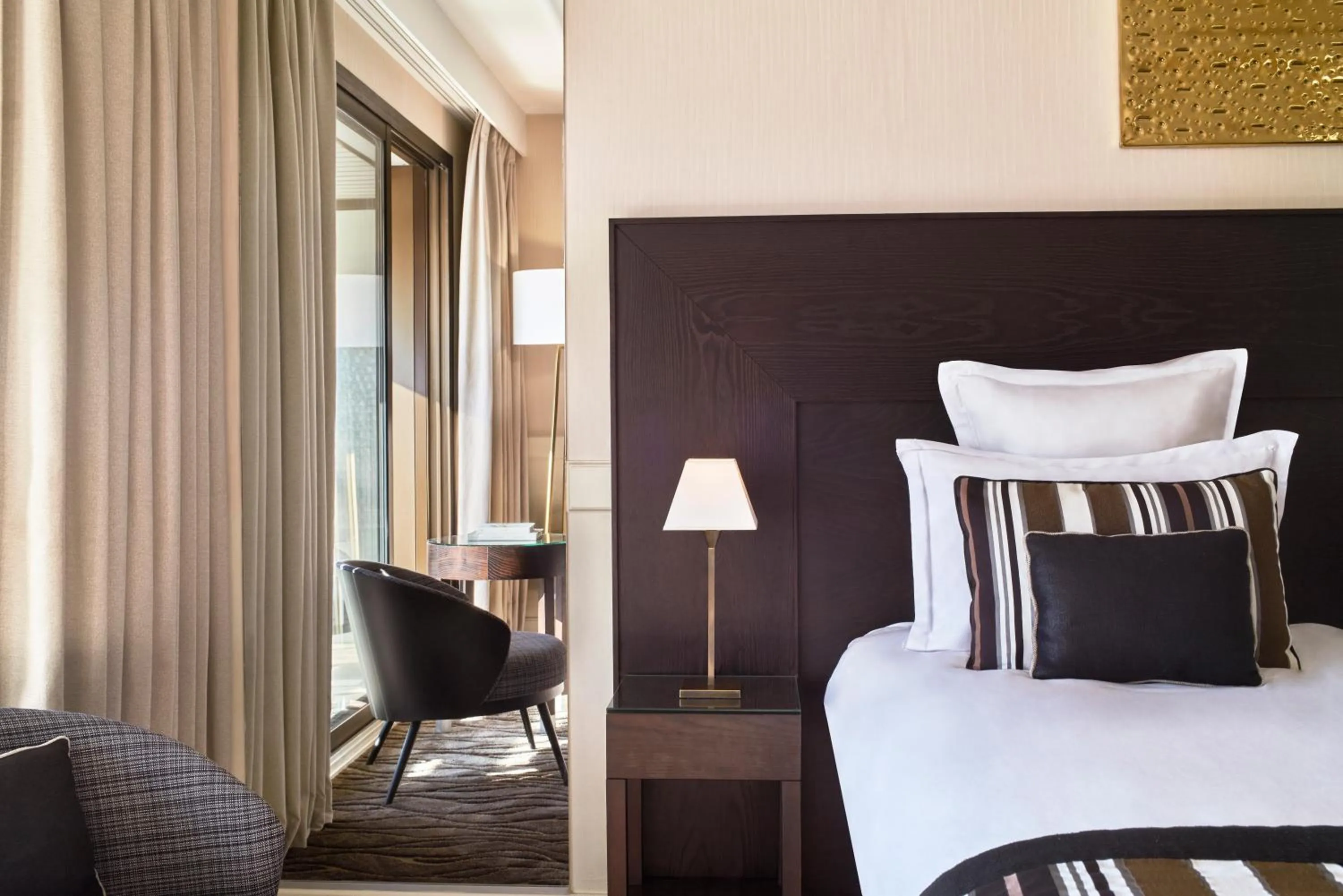 Bedroom, Bed in Hôtel Barrière Le Gray d'Albion