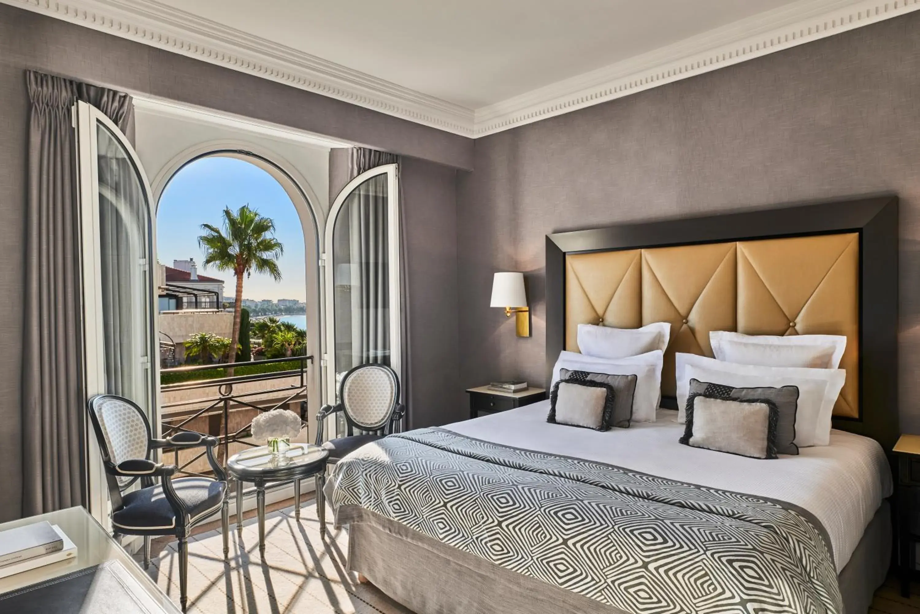 Deluxe Room with partial sea view in Hôtel Barrière Le Majestic Cannes Deluxe Room with partial sea view in Hôtel Barrière Le Majestic Cannes