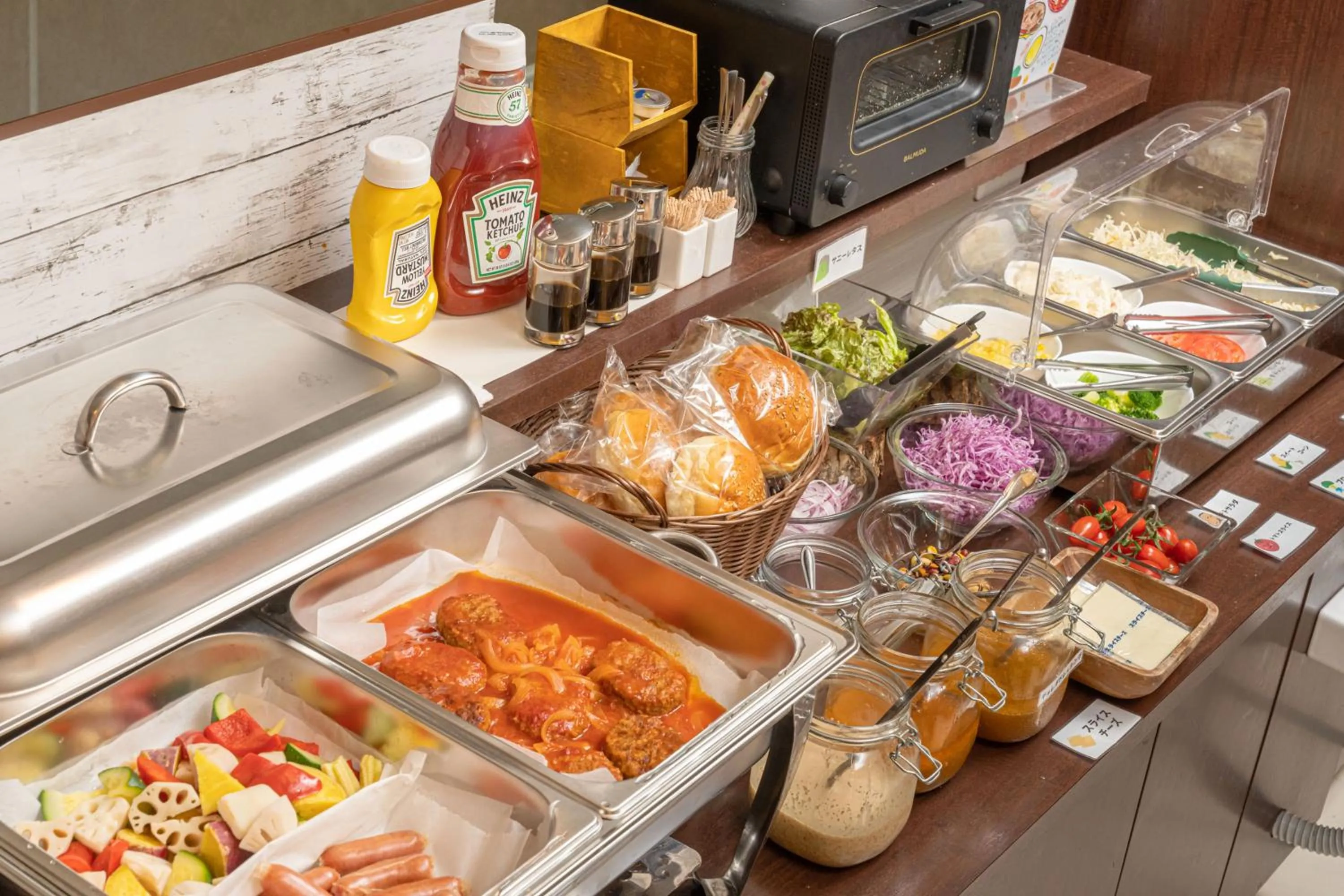 Breakfast in Hotel Teiregikan