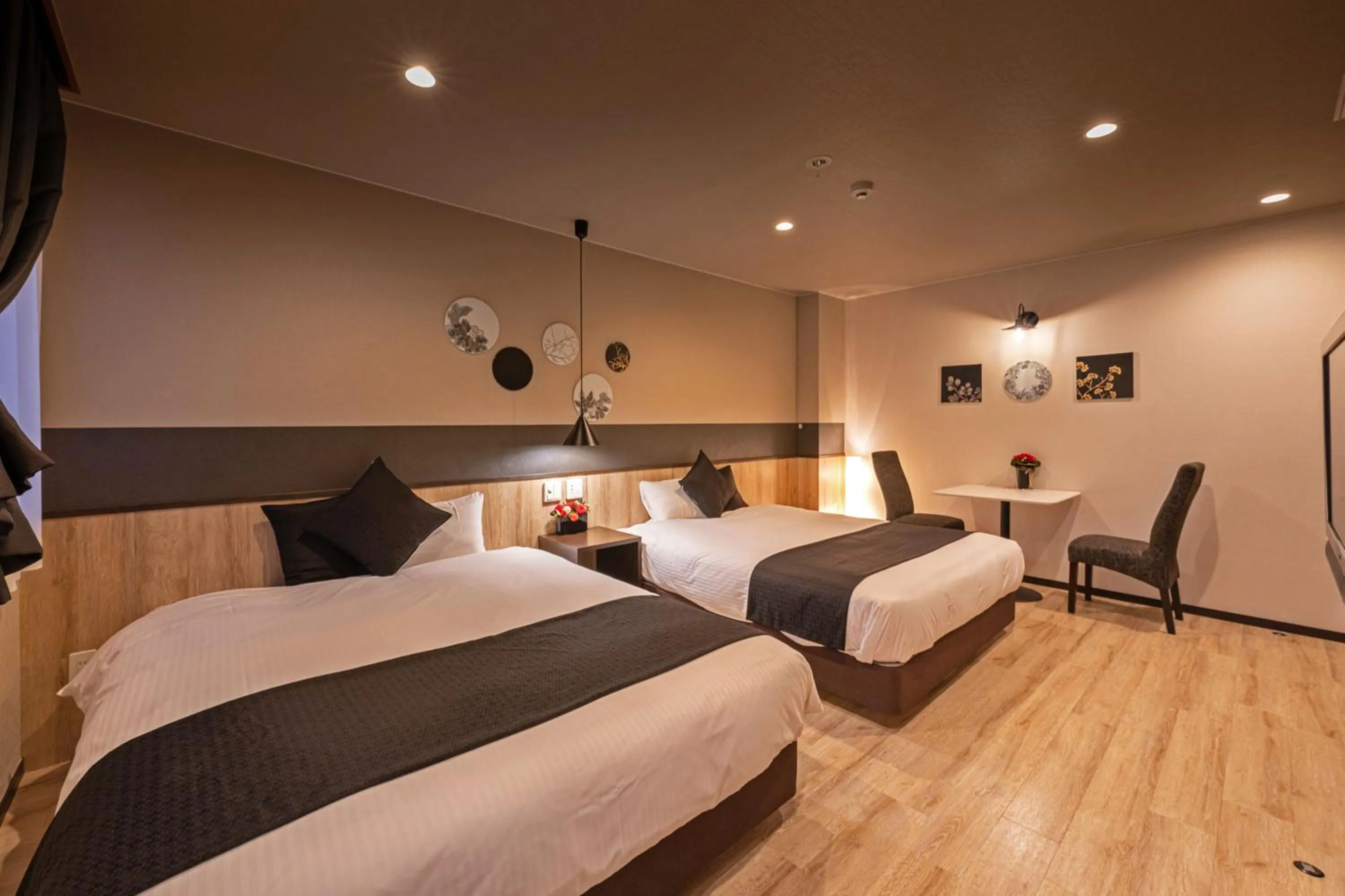 Photo of the whole room, Bed in Hotel Teiregikan