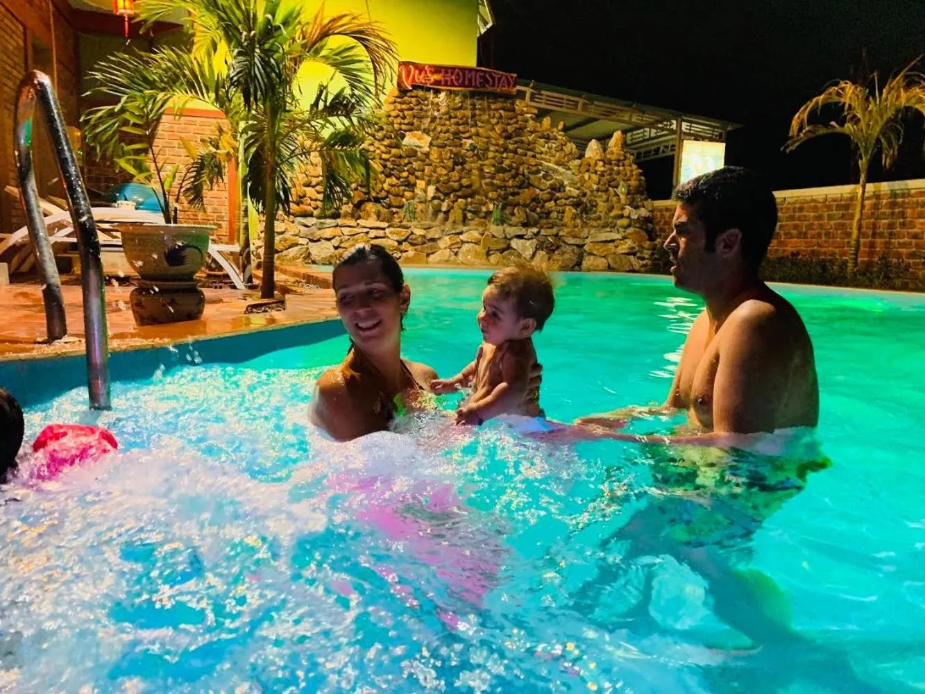 People in Vu's Homestay