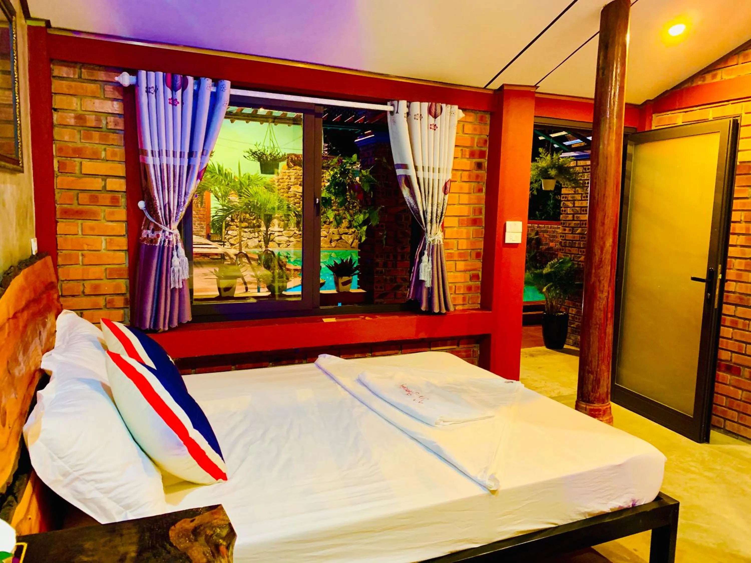 Bed in Vu's Homestay